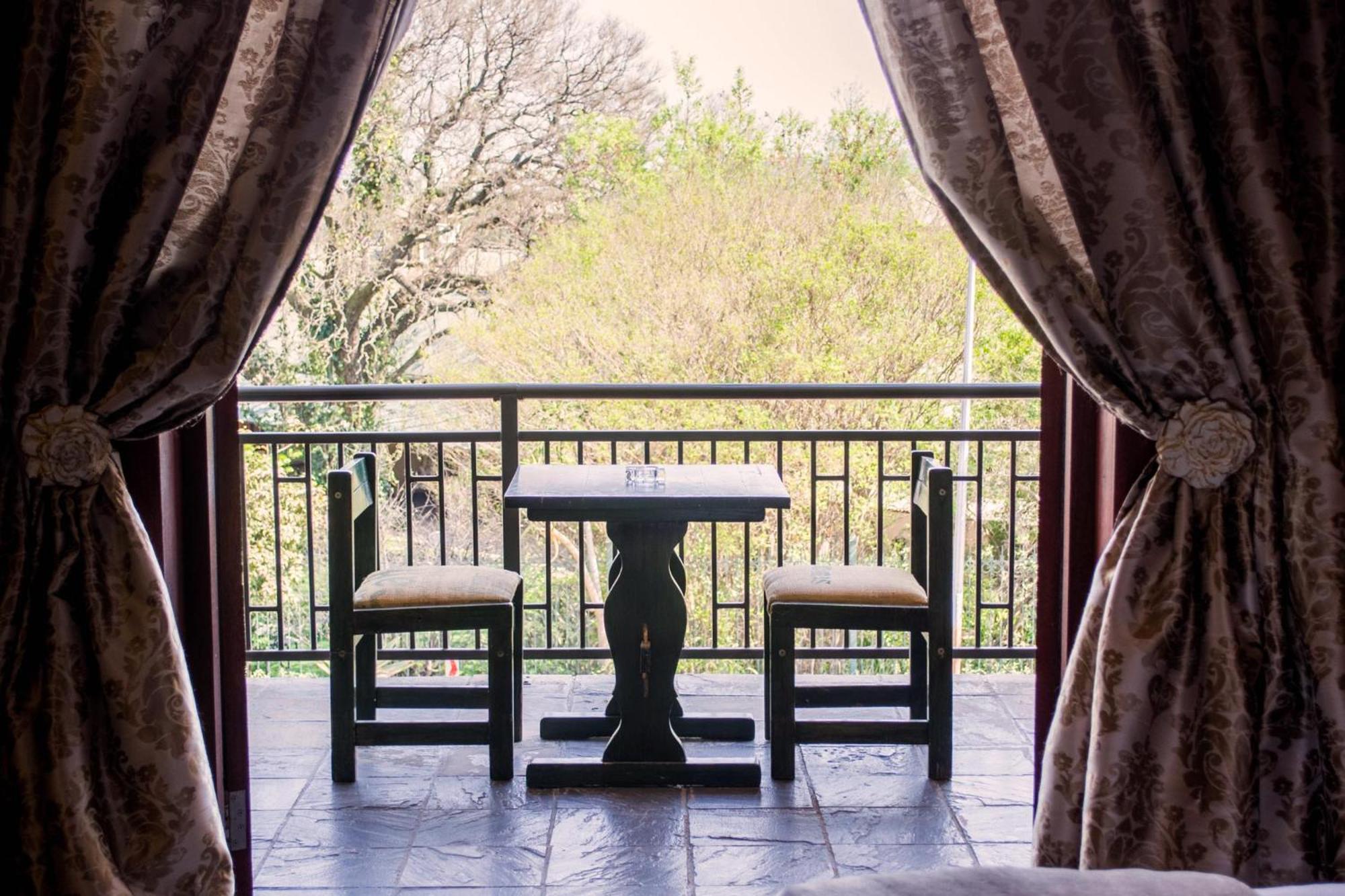 balcony