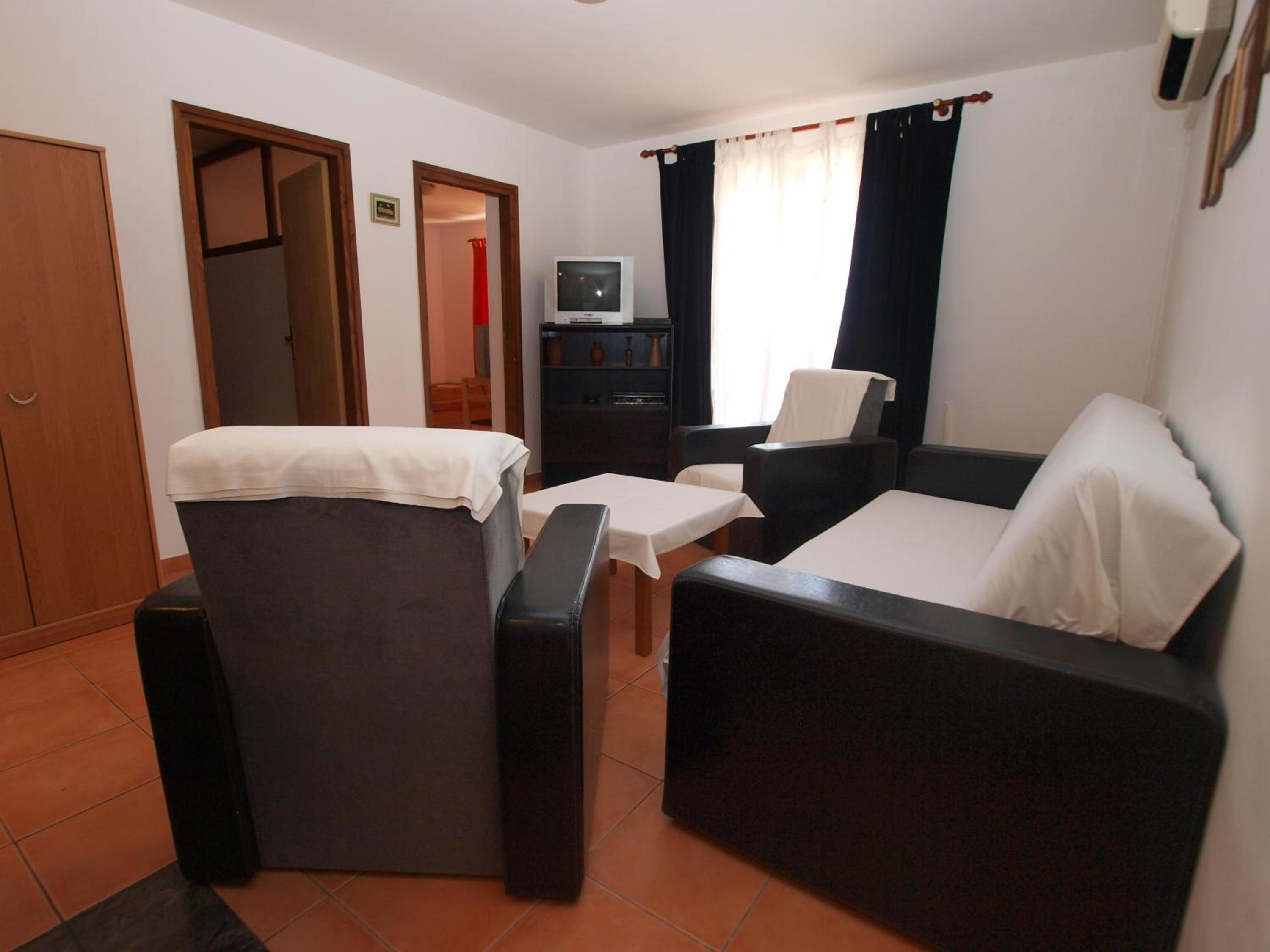 Apartments Marija 85