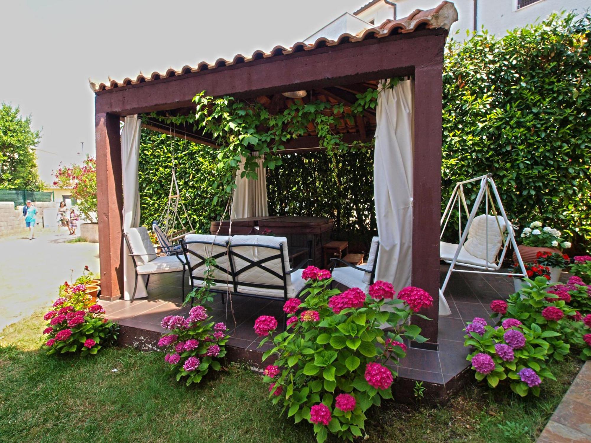 Apartments Marija 85