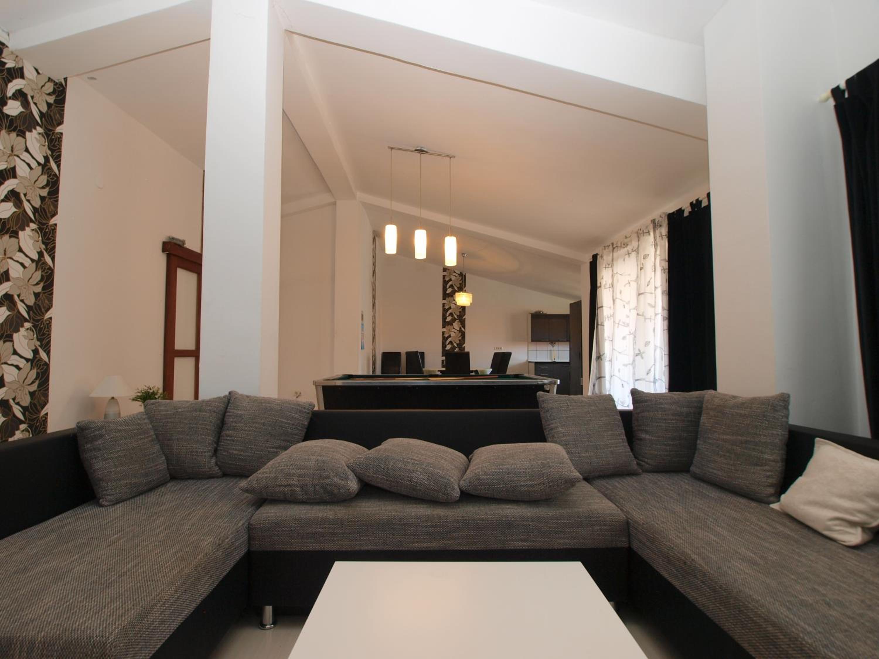 Apartments Marija 85