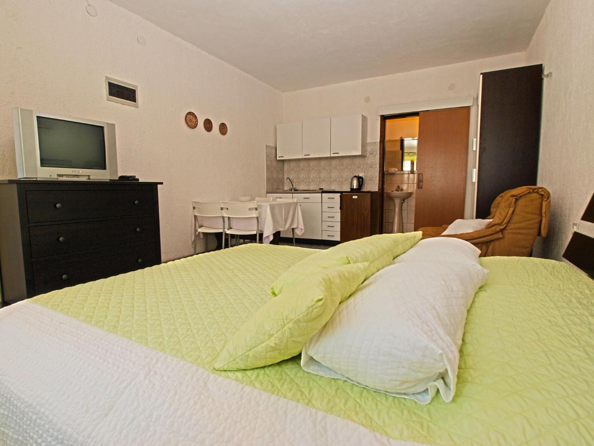 Apartments Marija 85