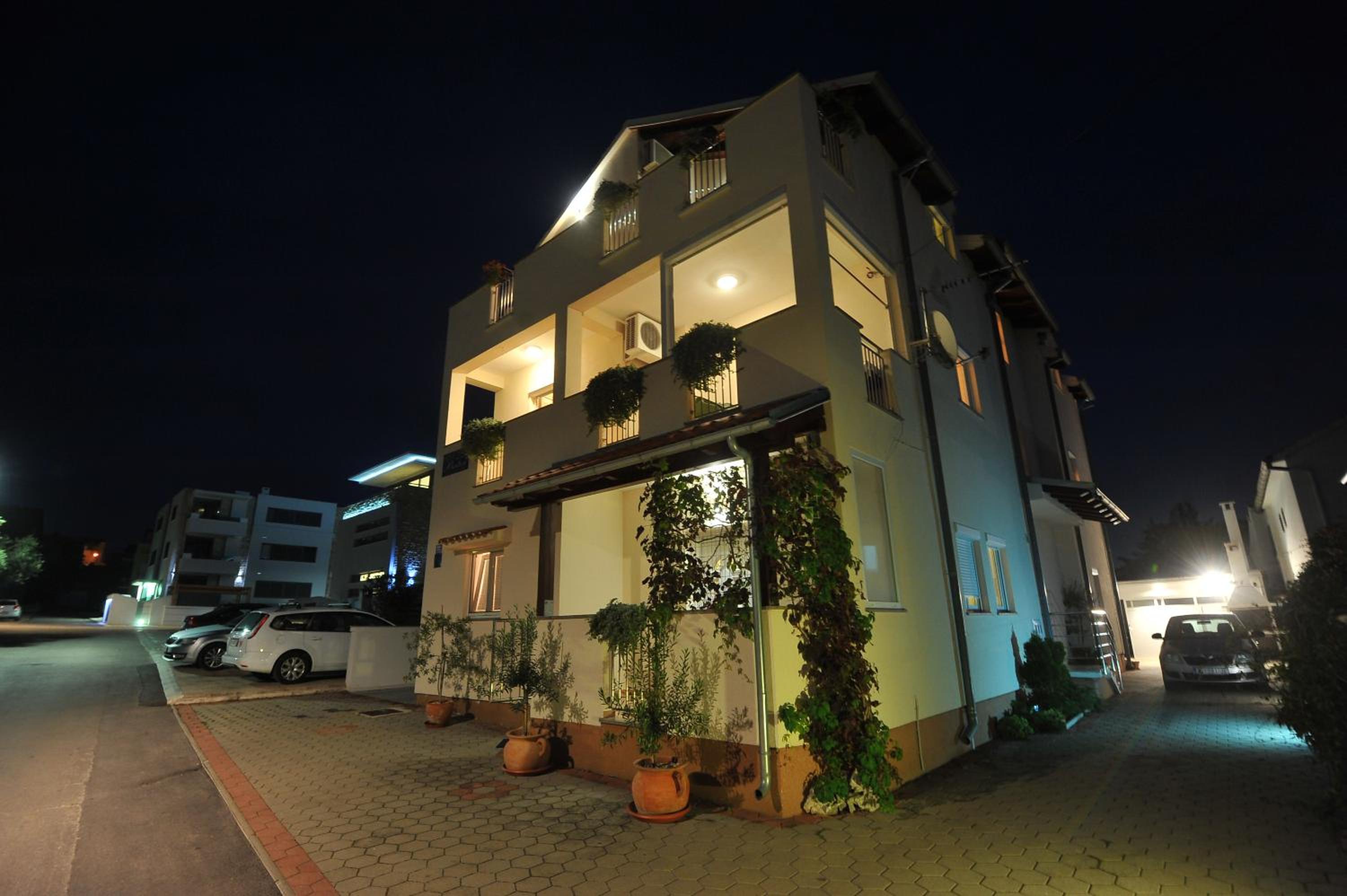 Apartments Batur