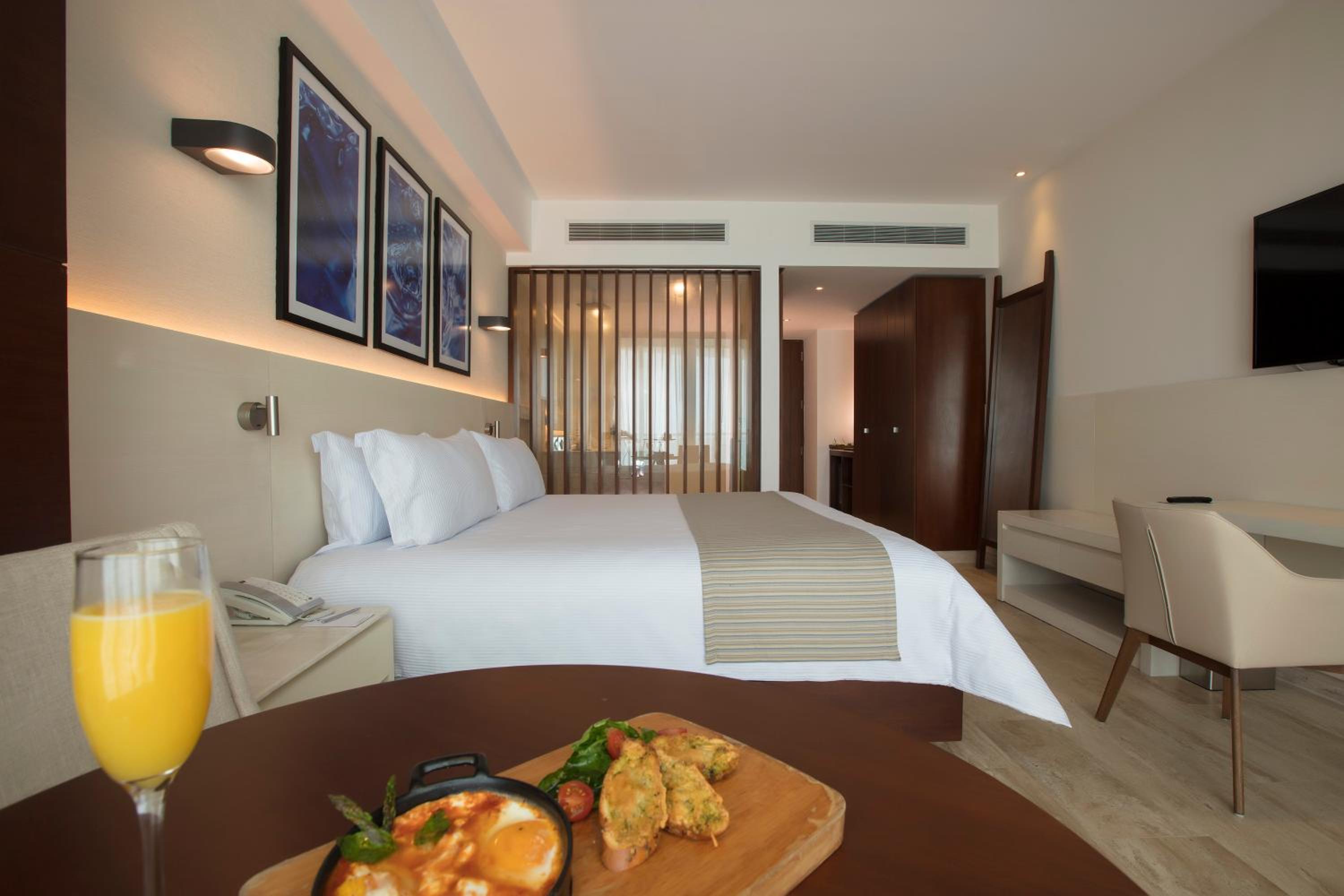 Krystal Grand Cancun All Inclusive