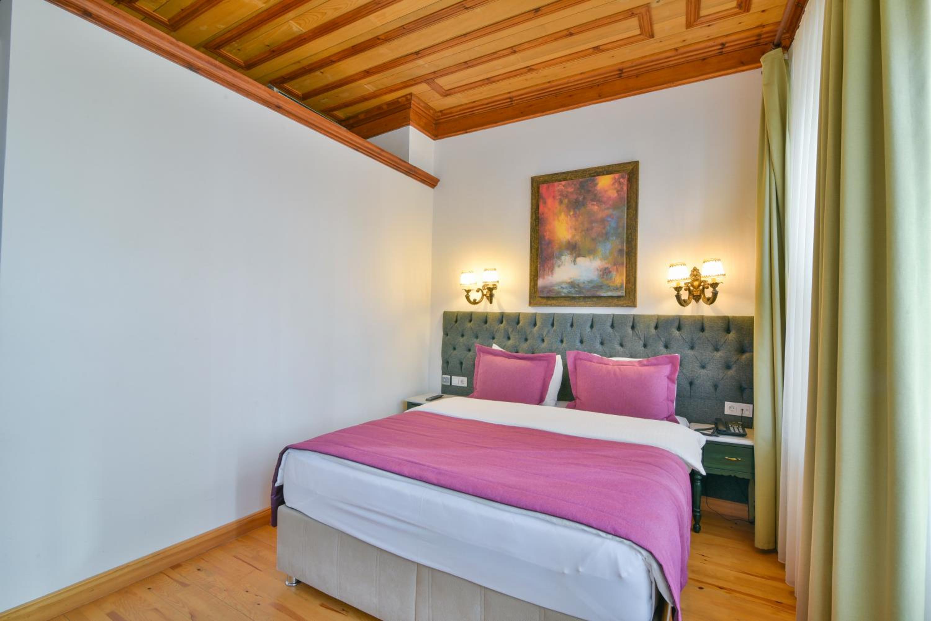 Istanbul Life Otel - Image 32