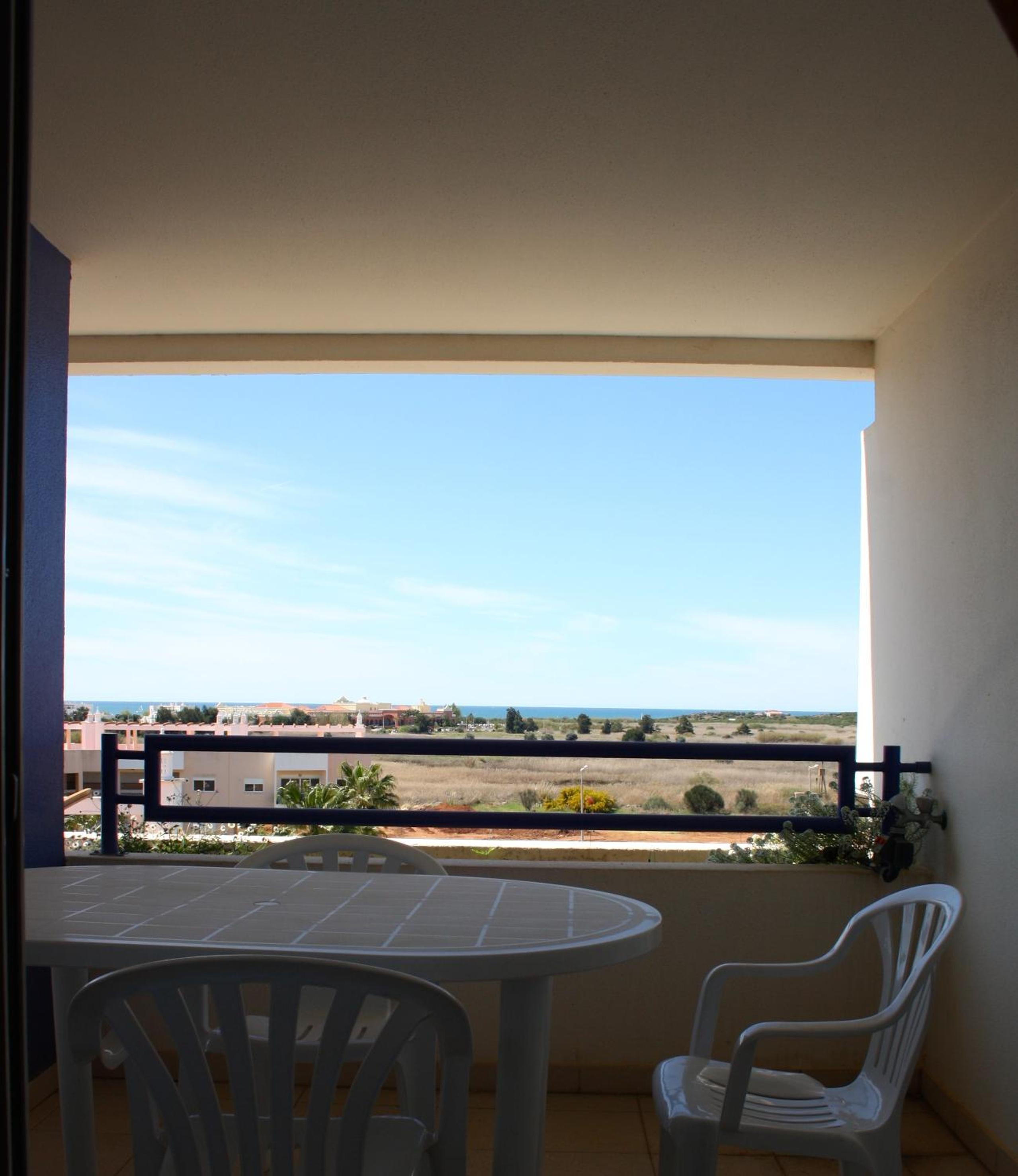 Apartamento das Oliveiras view 2