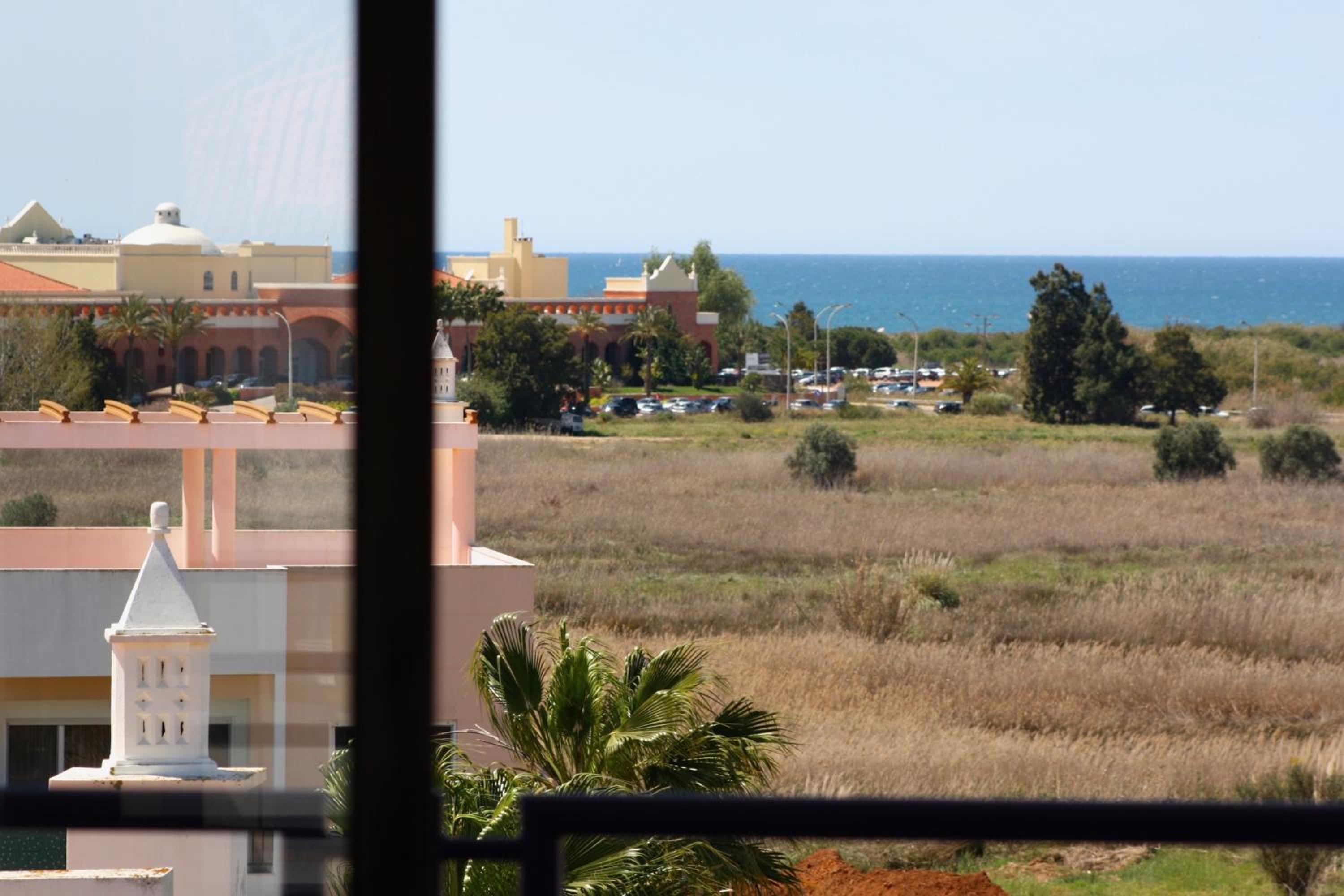 Apartamento das Oliveiras view 3