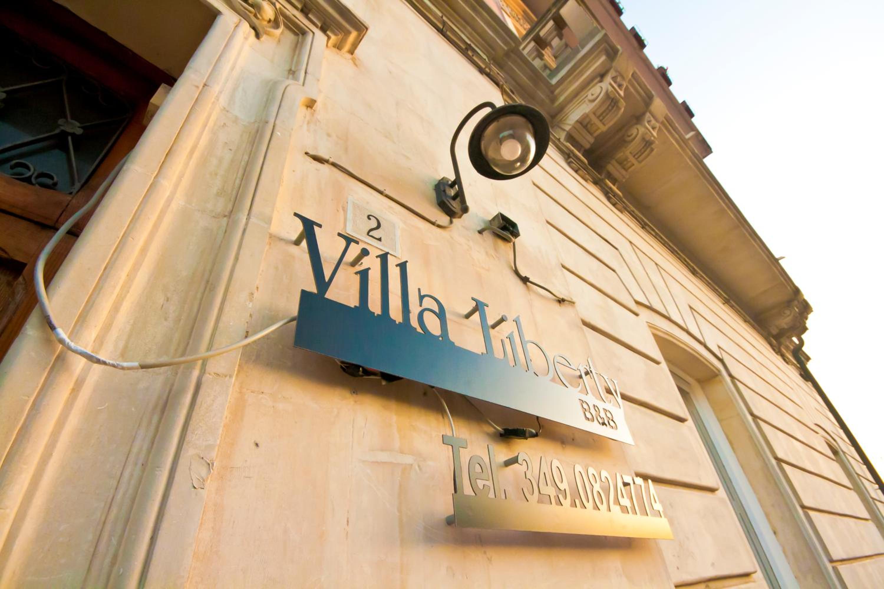 Villa Liberty Palazzo Gigante view 5