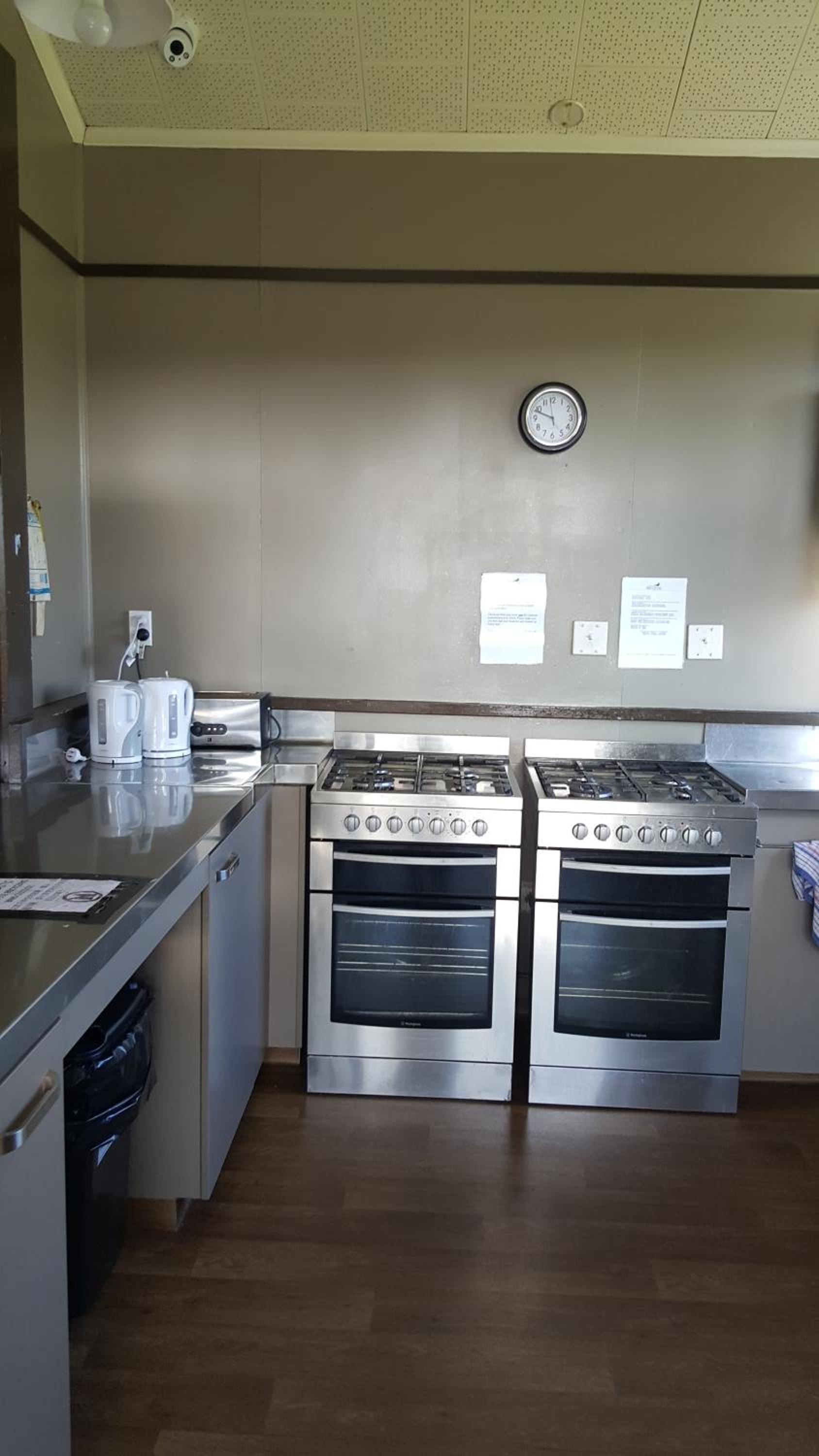 High Country Lodge, Motels & Backpackers