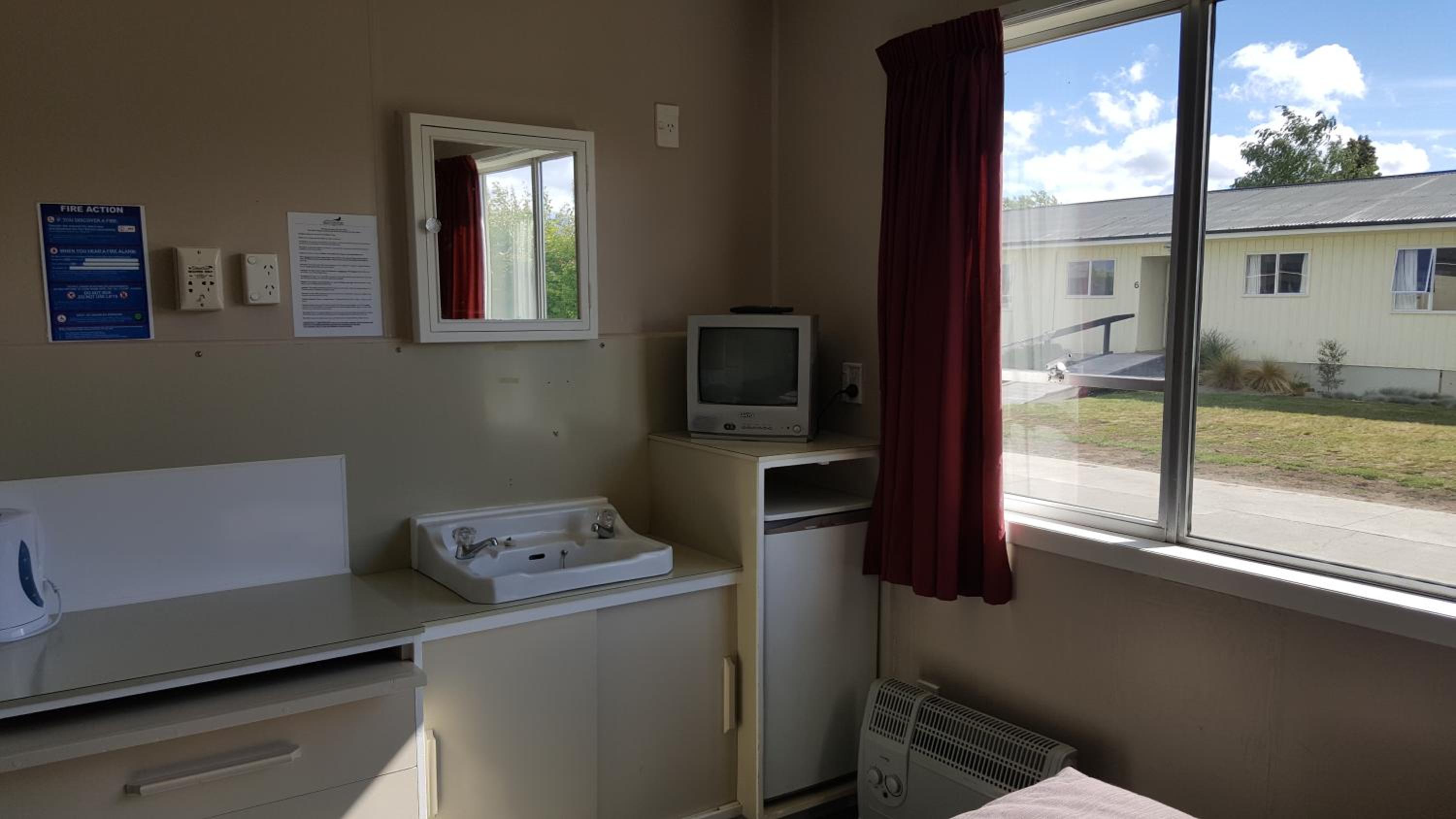 High Country Lodge, Motels & Backpackers