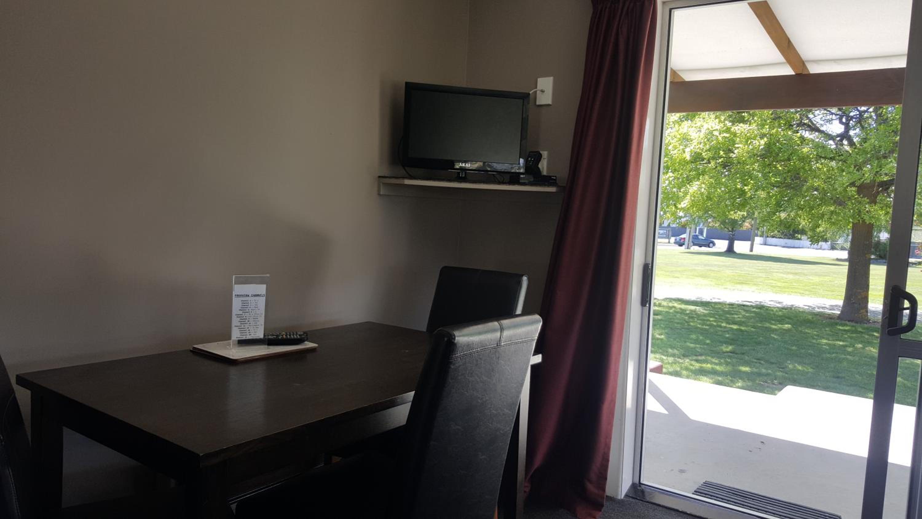 High Country Lodge, Motels & Backpackers