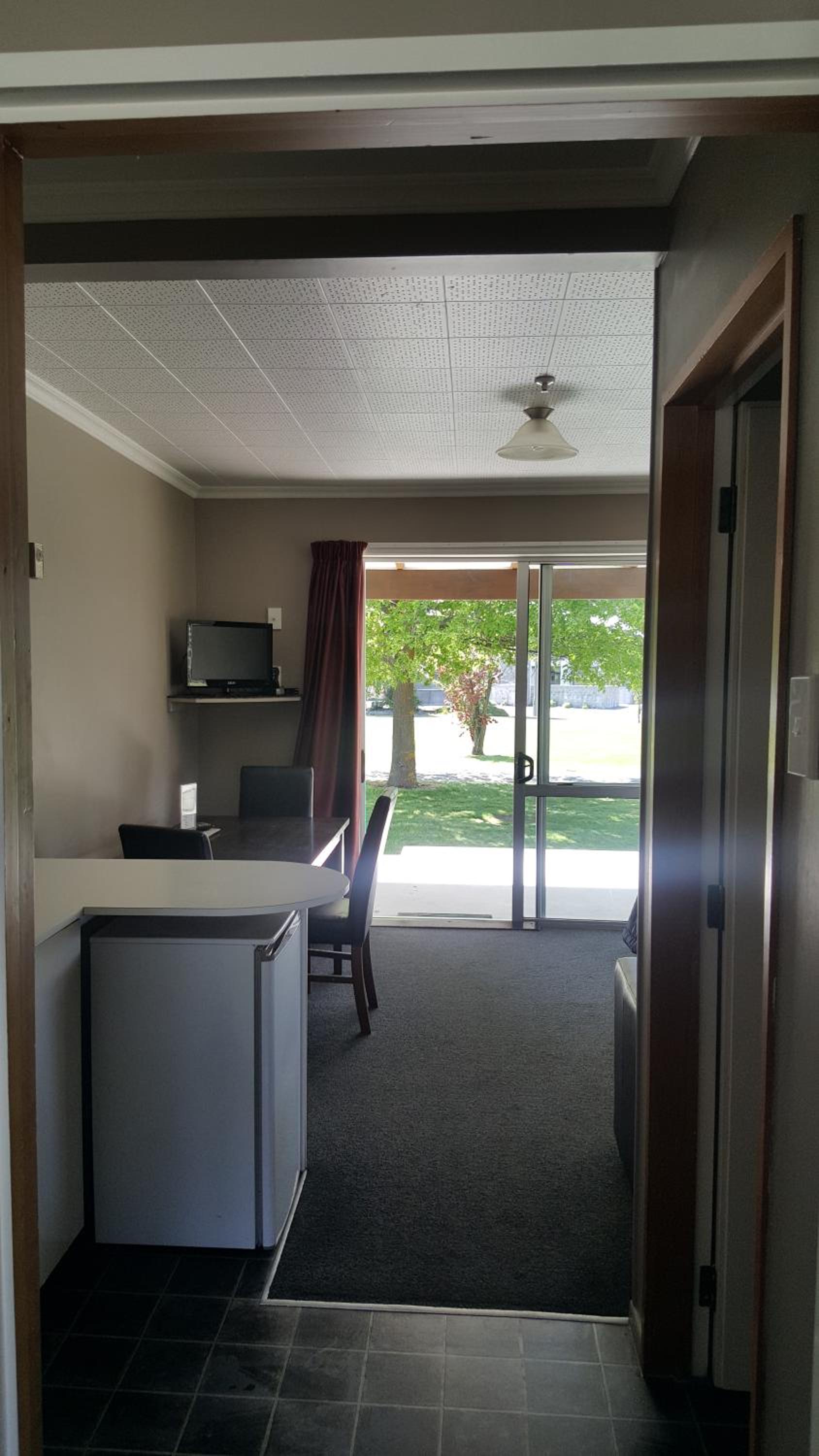 High Country Lodge, Motels & Backpackers
