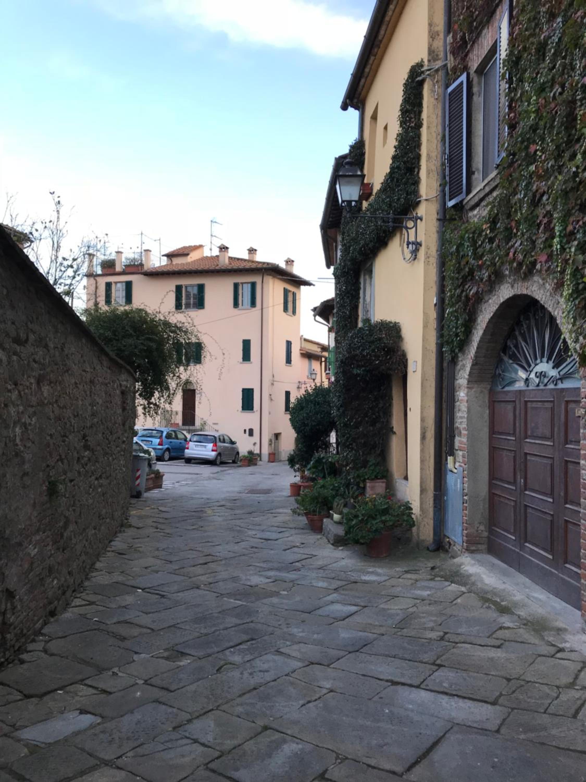 Tre Girasoli view 2