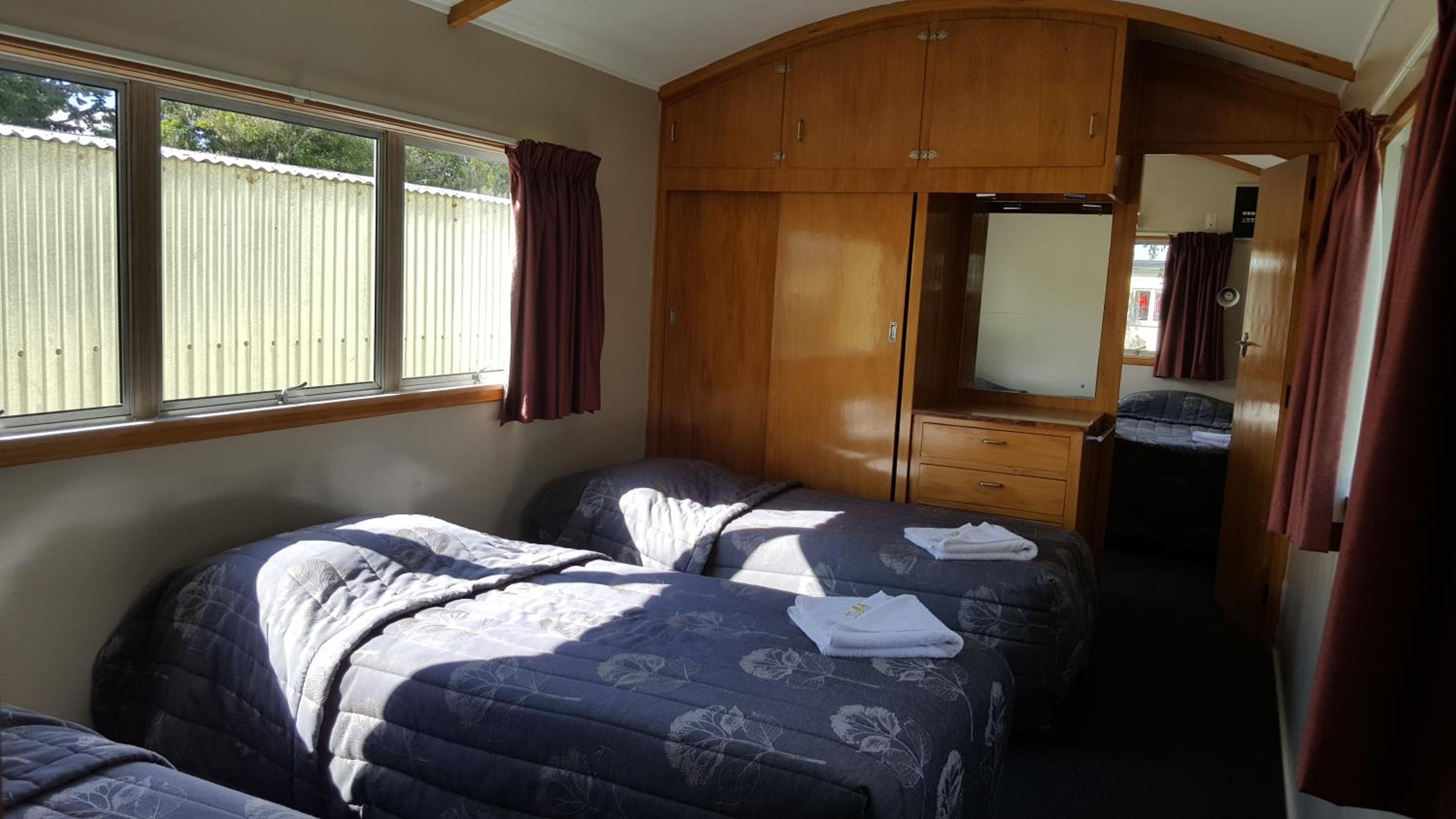 High Country Lodge, Motels & Backpackers