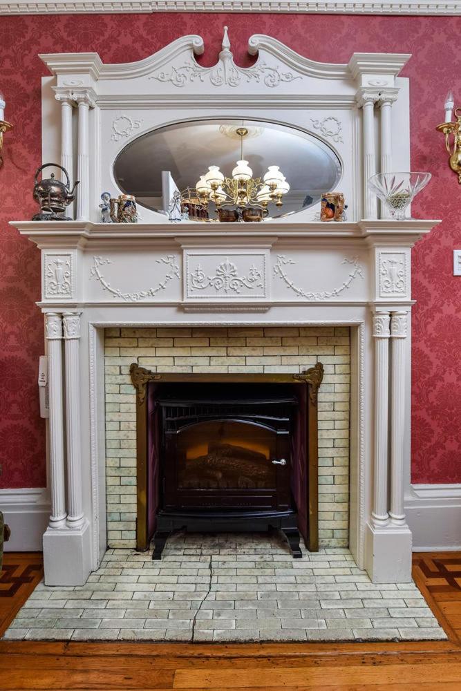 Brockville Vacations - Noble Waterfront Suites - Property Image 23