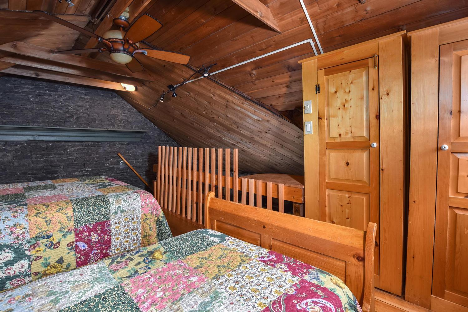 Brockville Vacations - Noble Waterfront Suites - Property Image 5