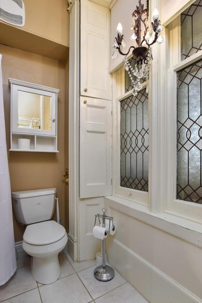 Brockville Vacations - Noble Waterfront Suites - Property Image 85