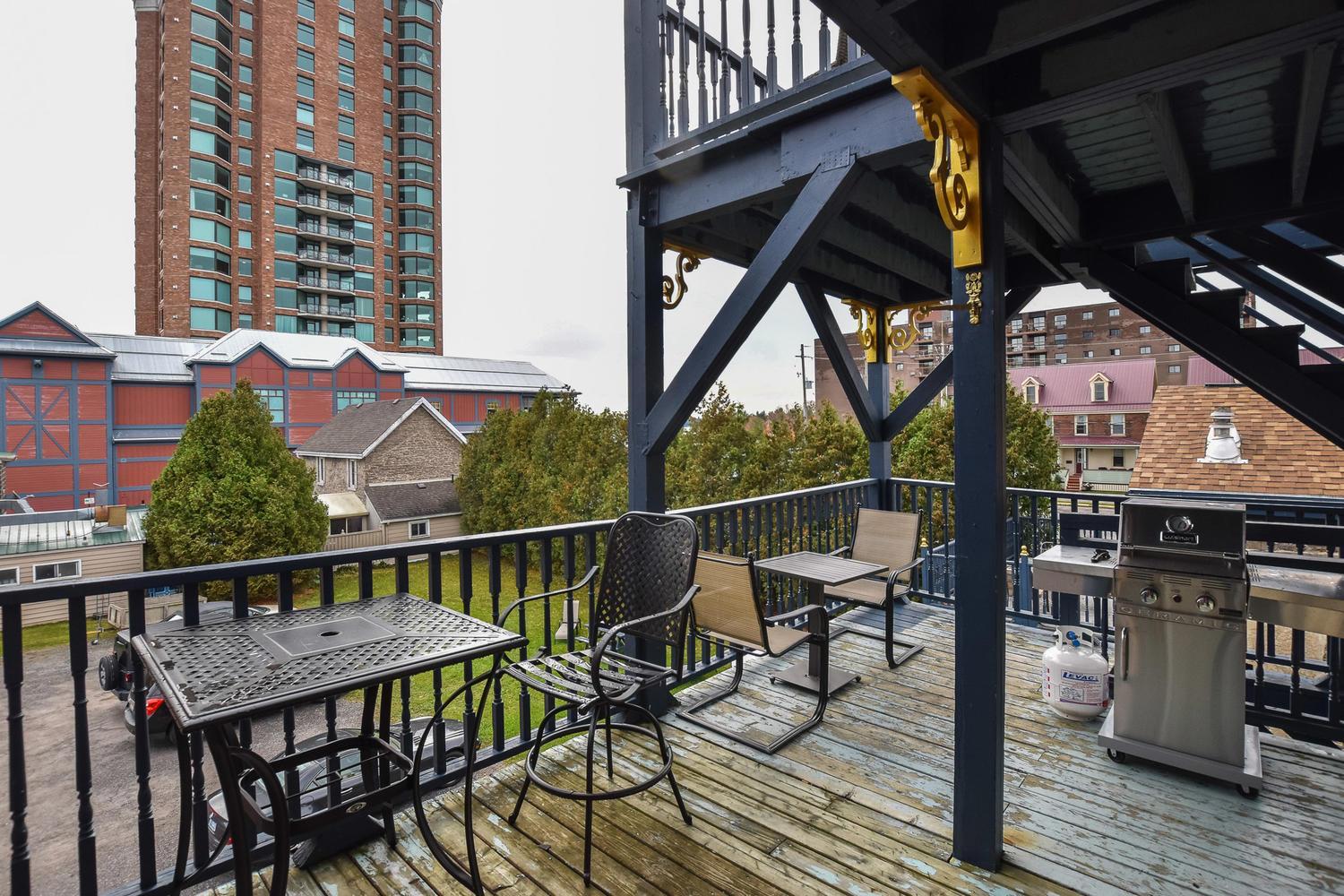 Brockville Vacations - Noble Waterfront Suites - Property Image 82