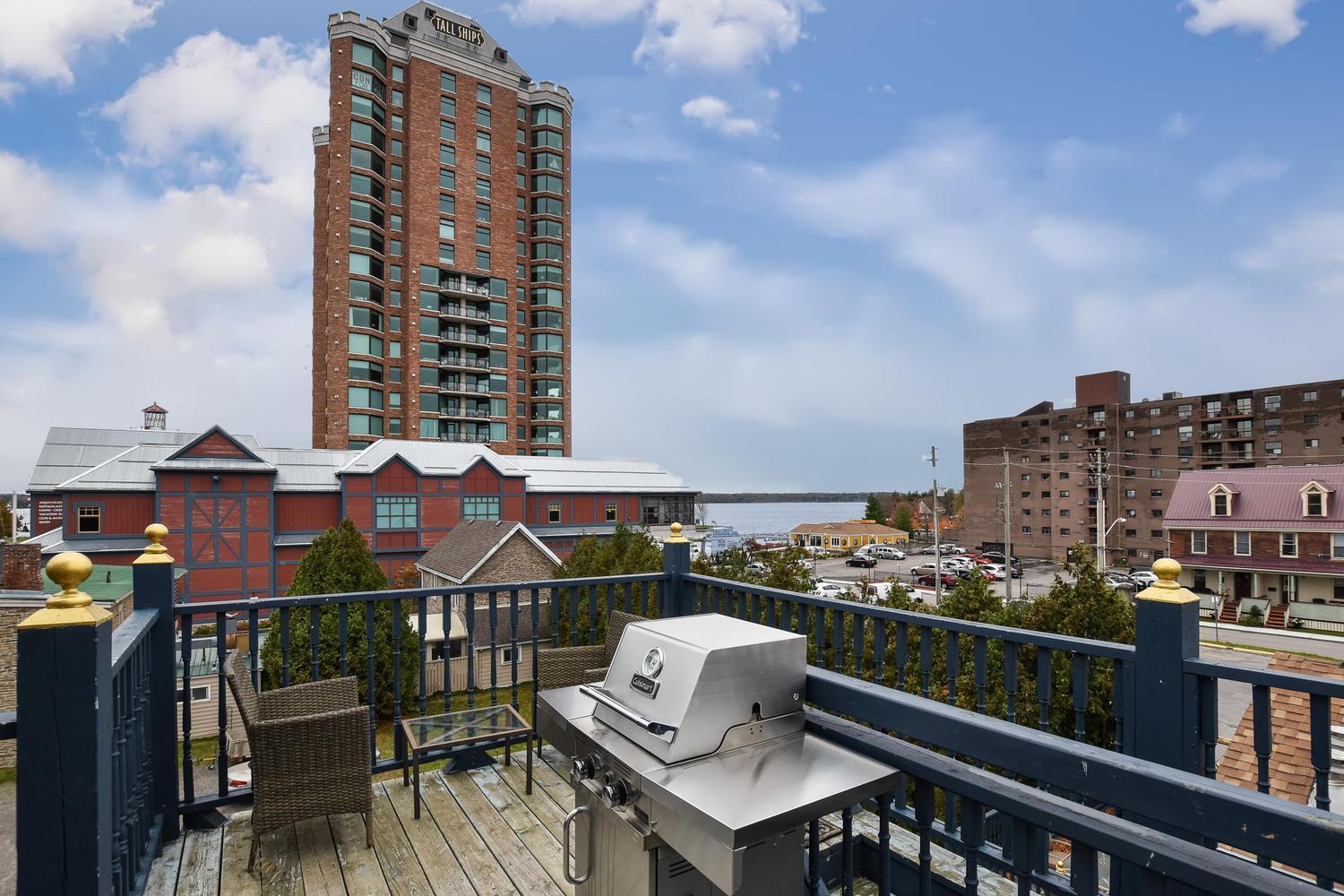 Brockville Vacations - Noble Waterfront Suites - Property Image 77