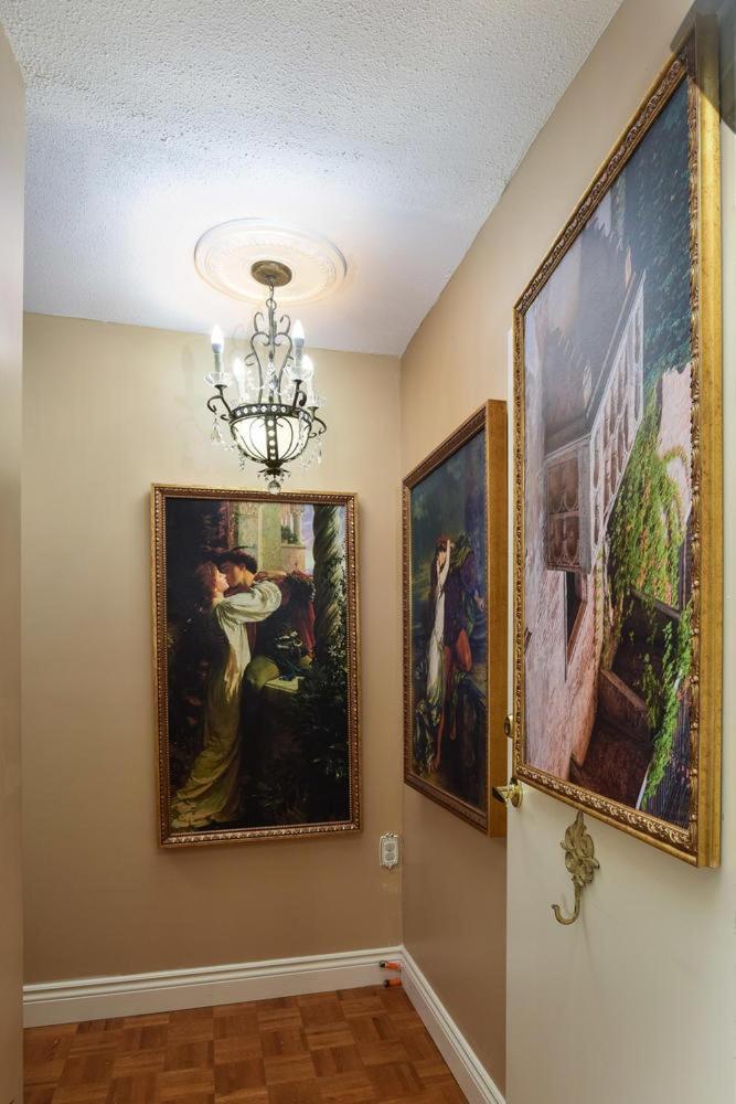 Brockville Vacations - Noble Waterfront Suites - Property Image 79