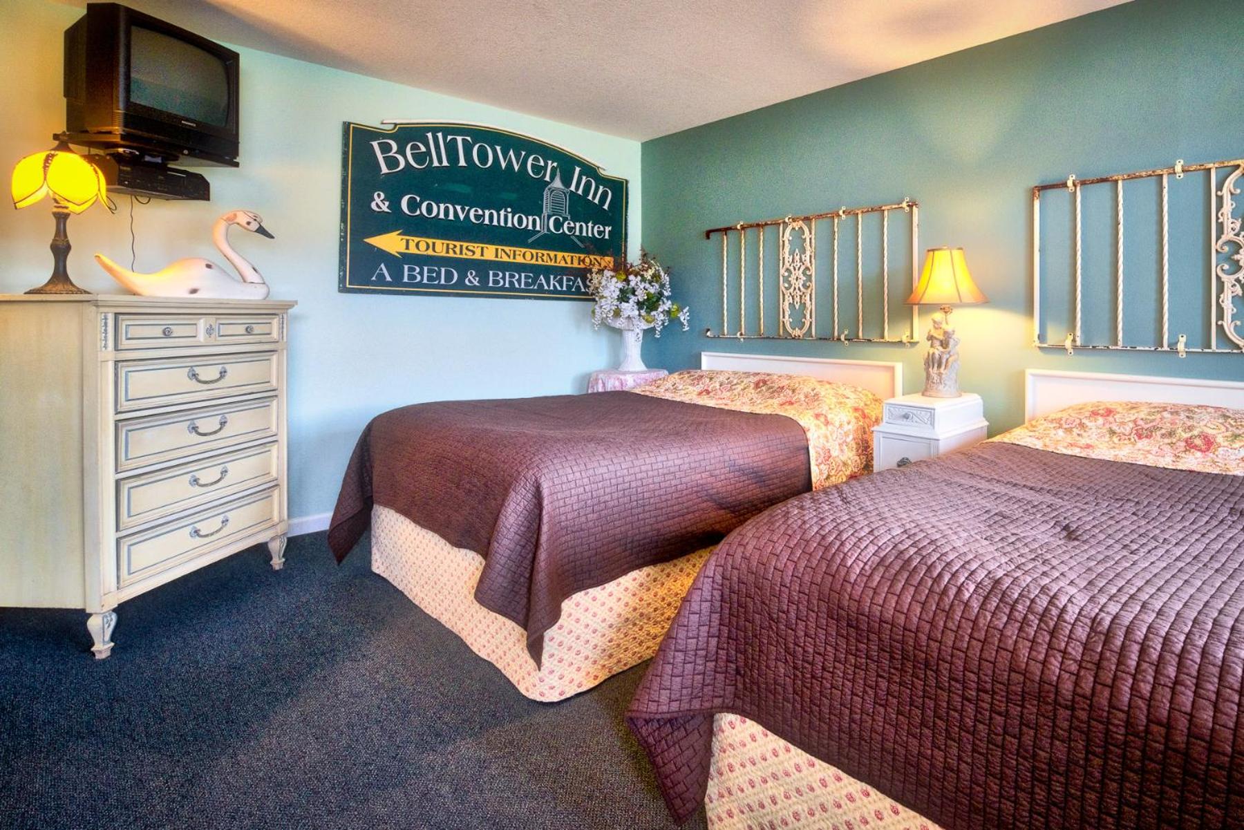 Sandy Cove Inn