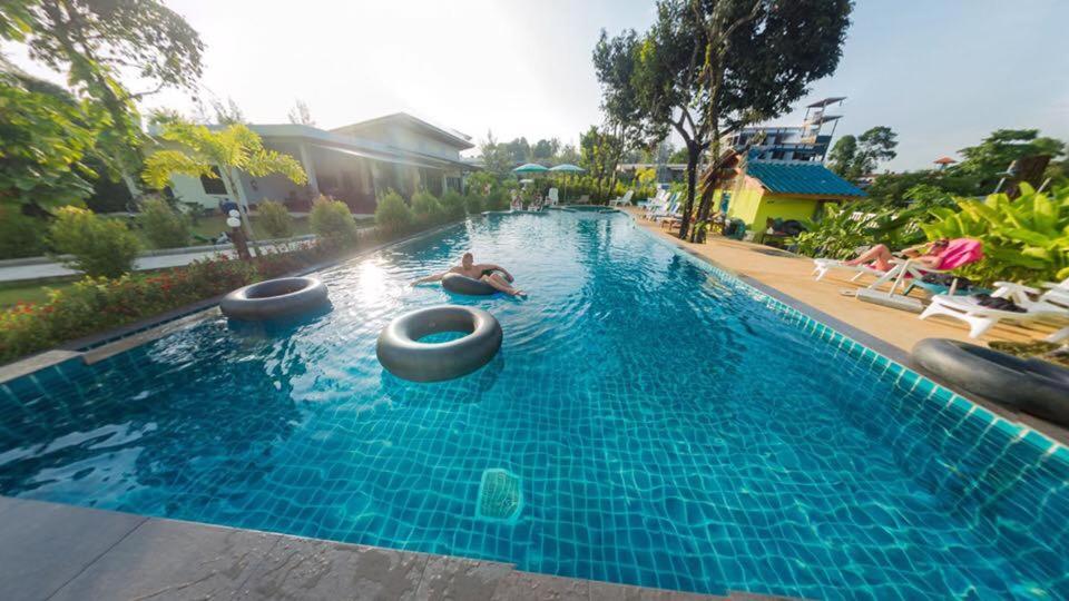 Morakot Lanta Resort