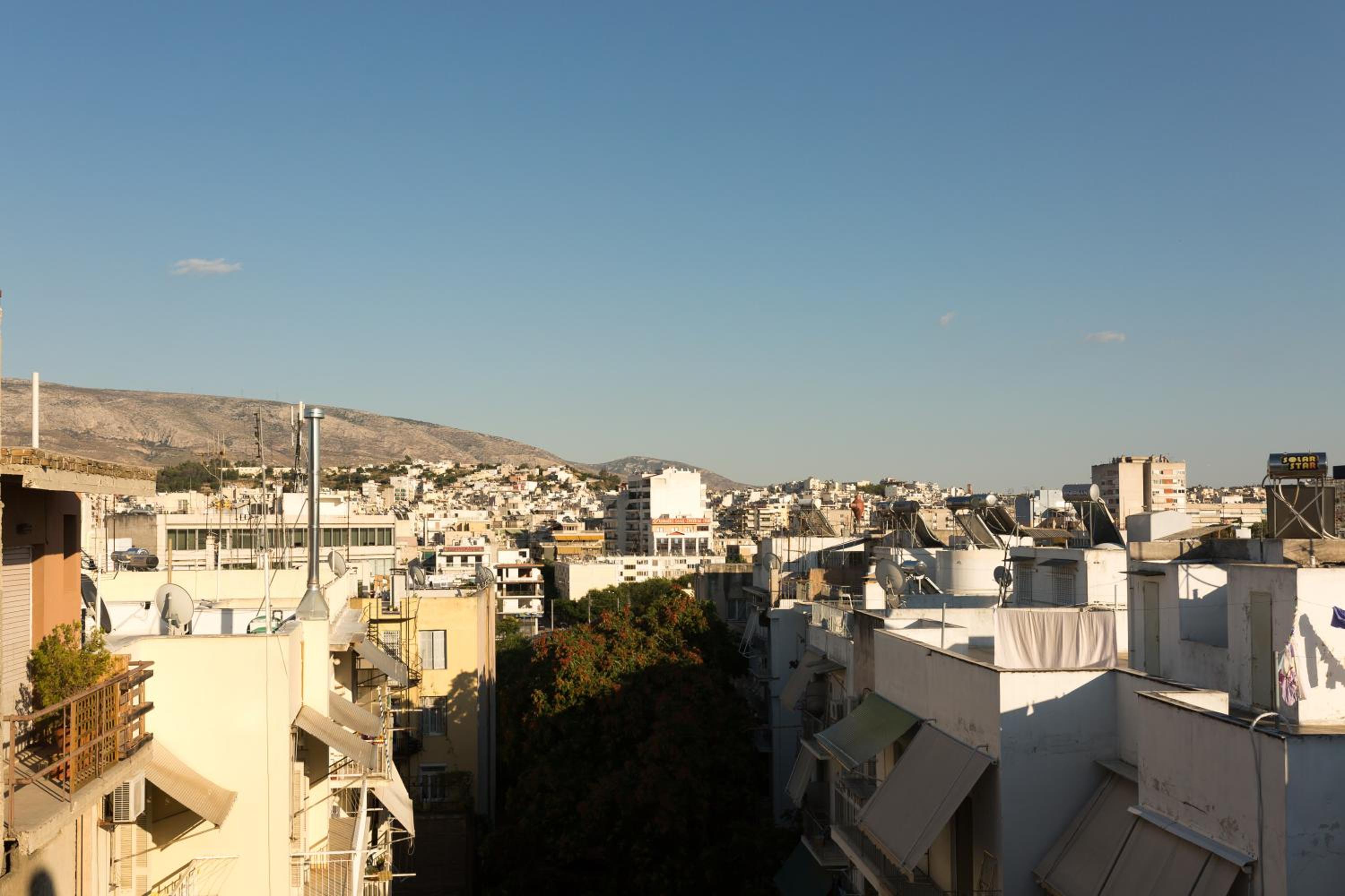 Acropolis at your fingertips