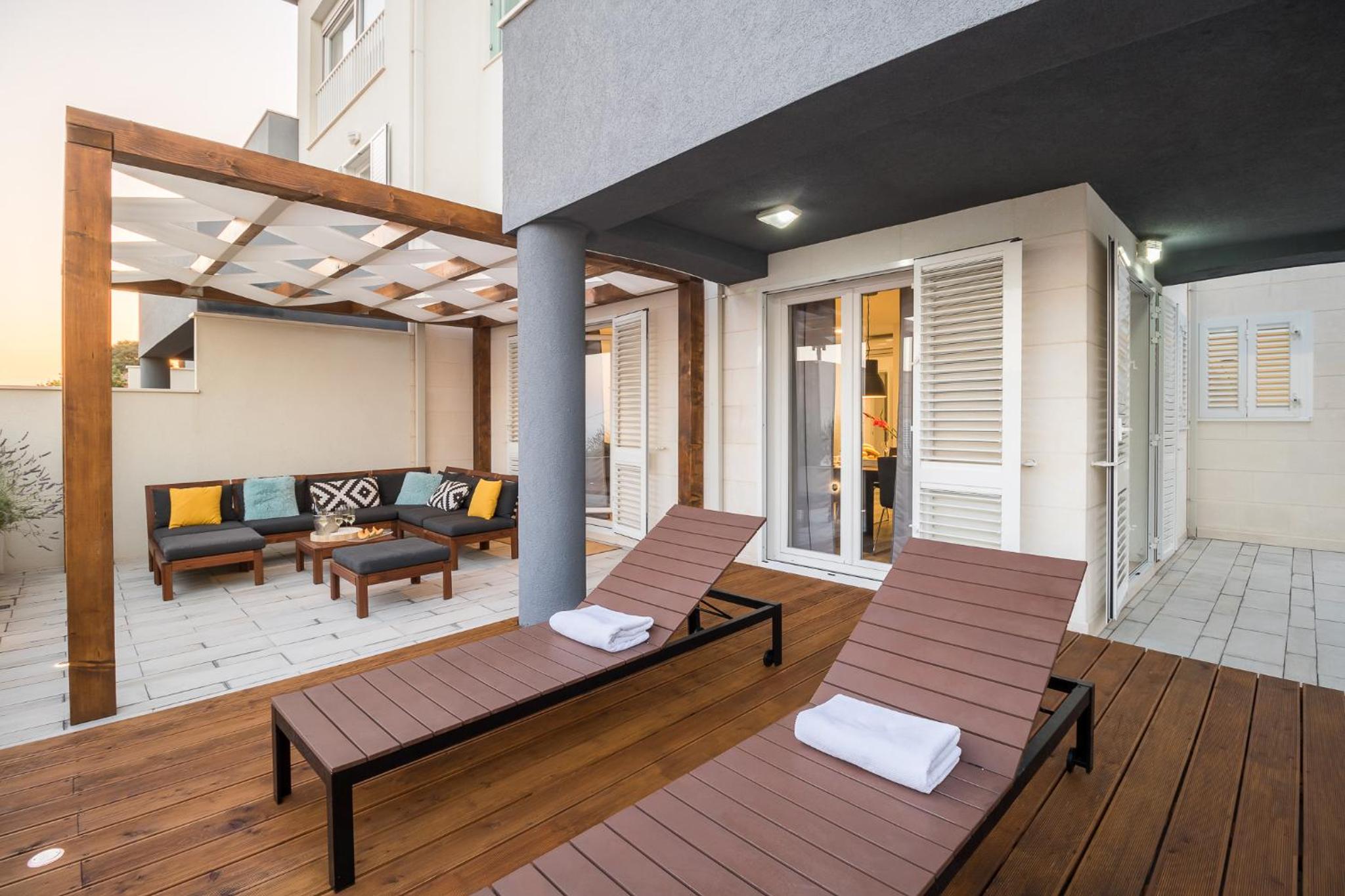 Apartment Allure