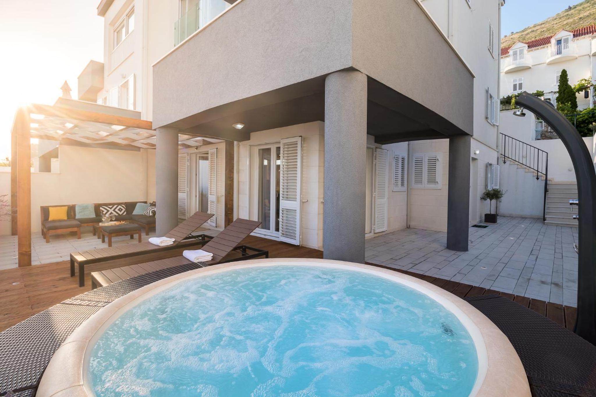Apartment Allure