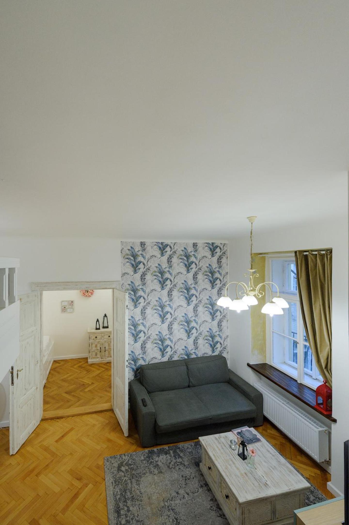 Pinkova Apartments