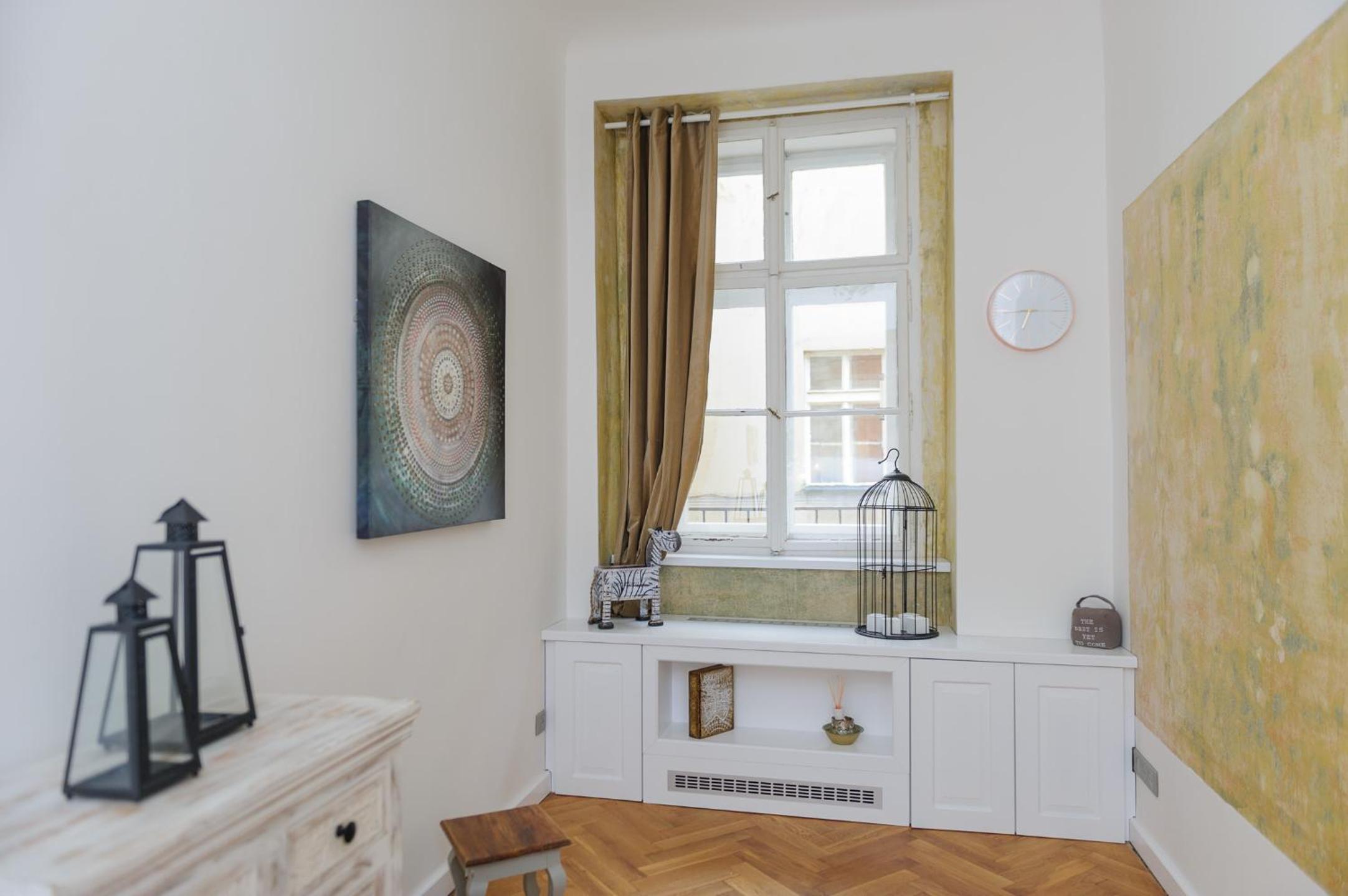 Pinkova Apartments