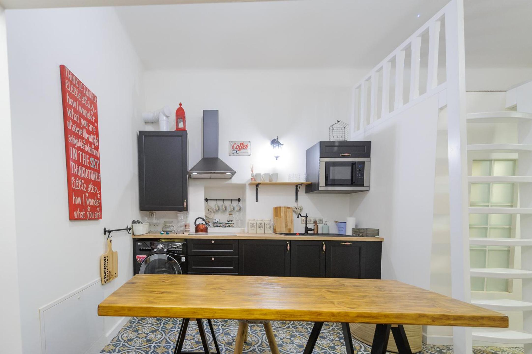 Pinkova Apartments