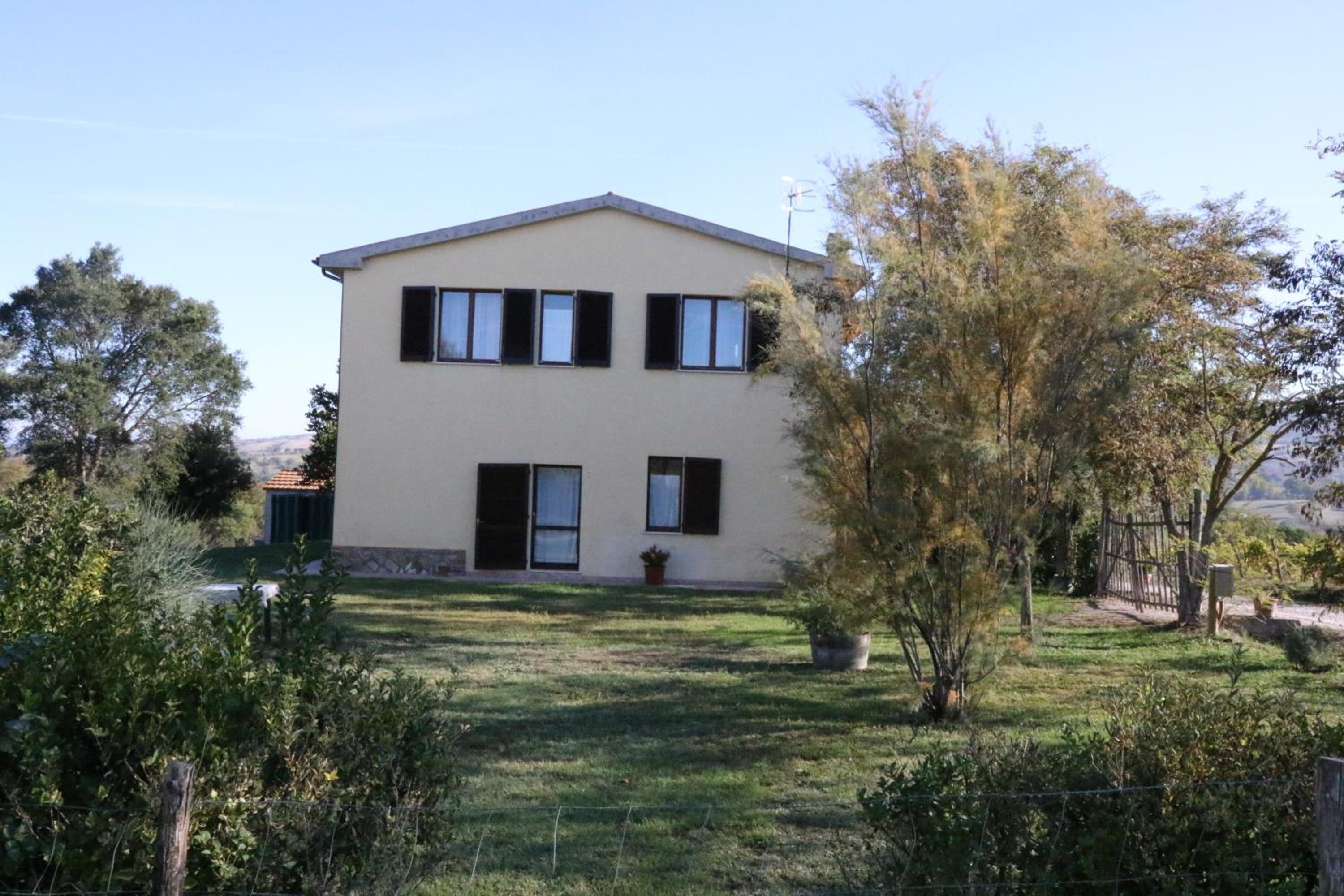 Agriturismo tinti view 3