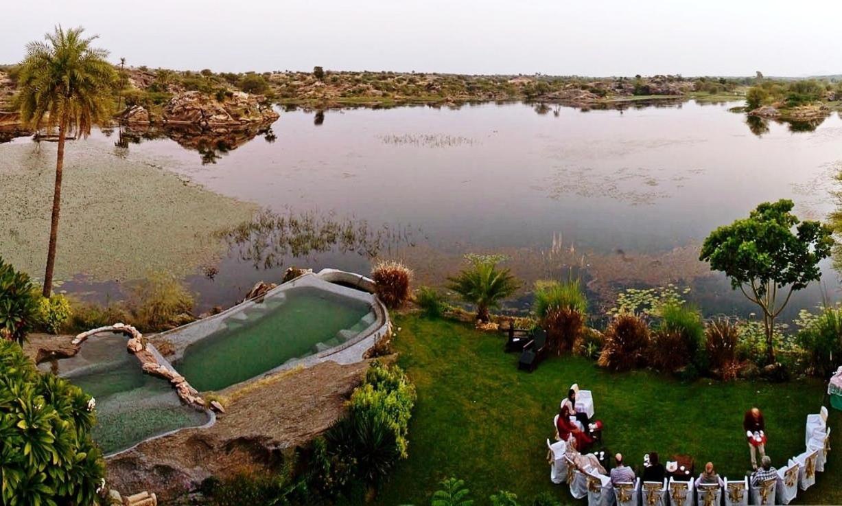 Deogarh Mahal