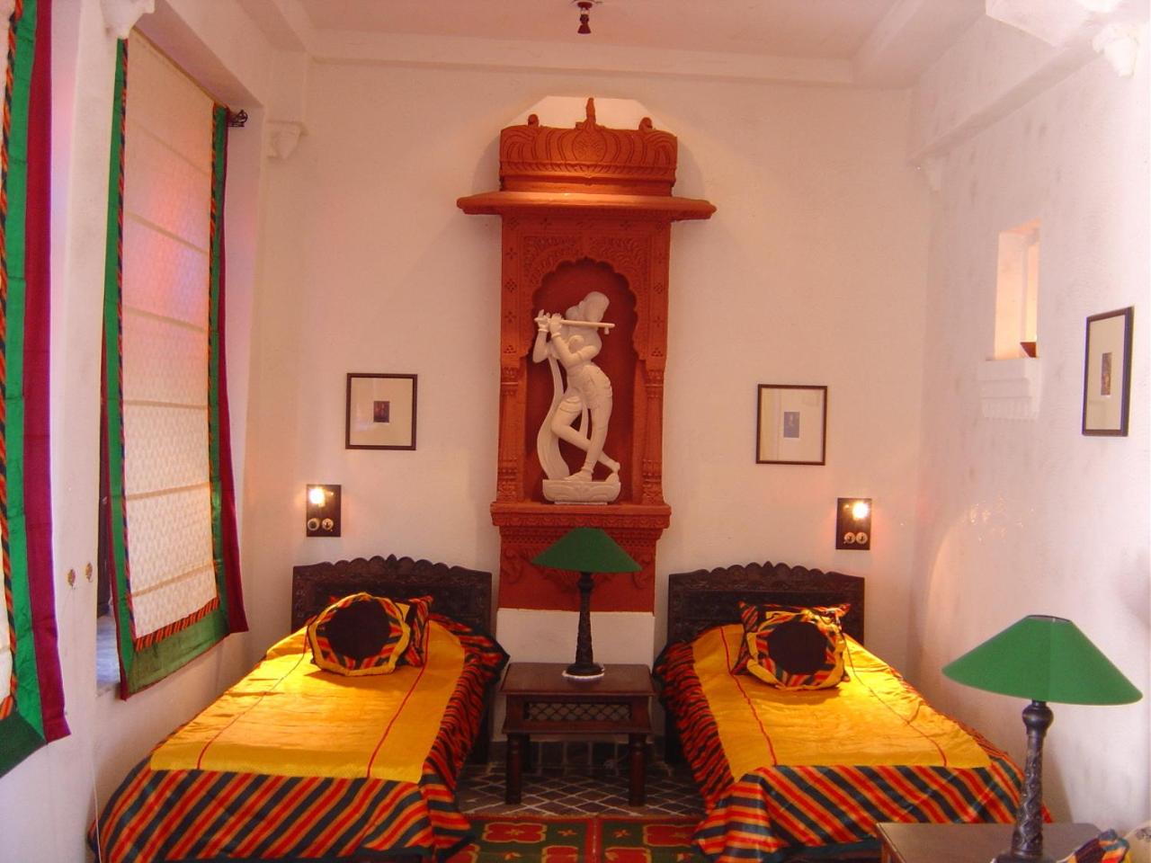 Deogarh Mahal