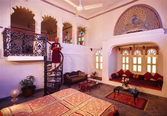 Deogarh Mahal