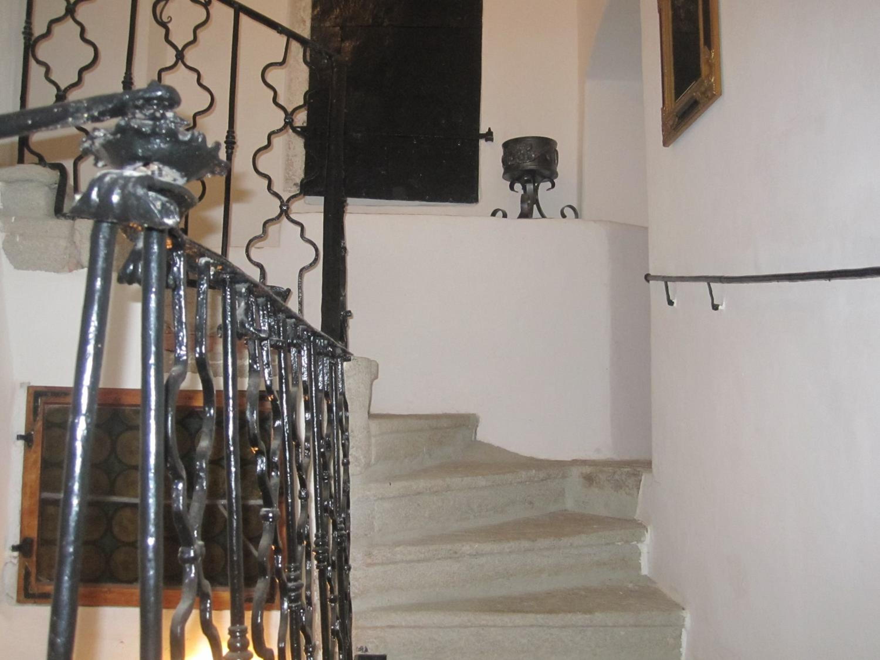 Pension Sunnseitn - Gasthof - Café - Weinkeller