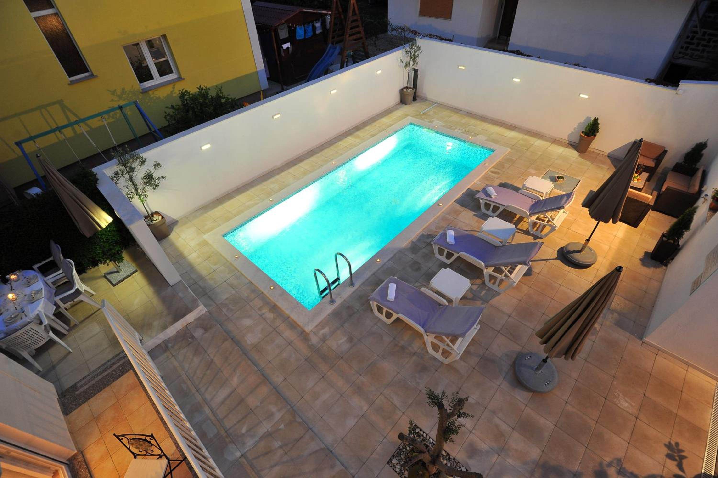 Apartments Batur