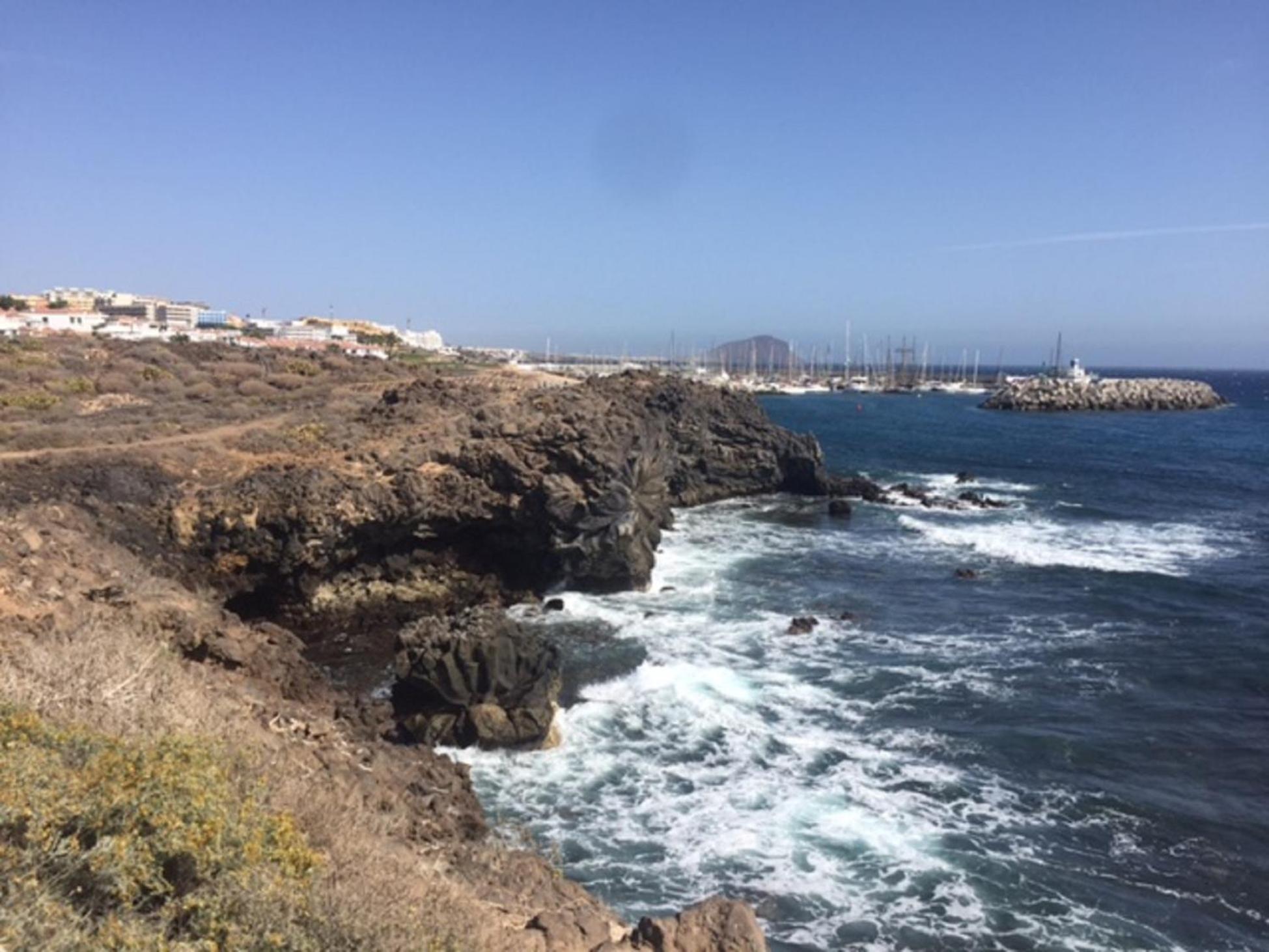 Marina Golf Apartments