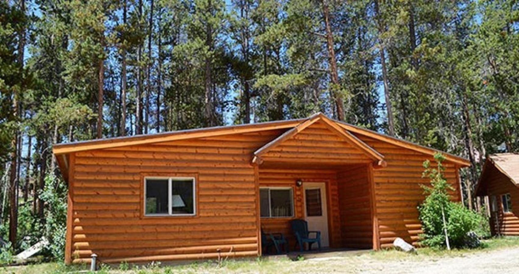 Daven Haven Lodge  Cabins - Property Image 4