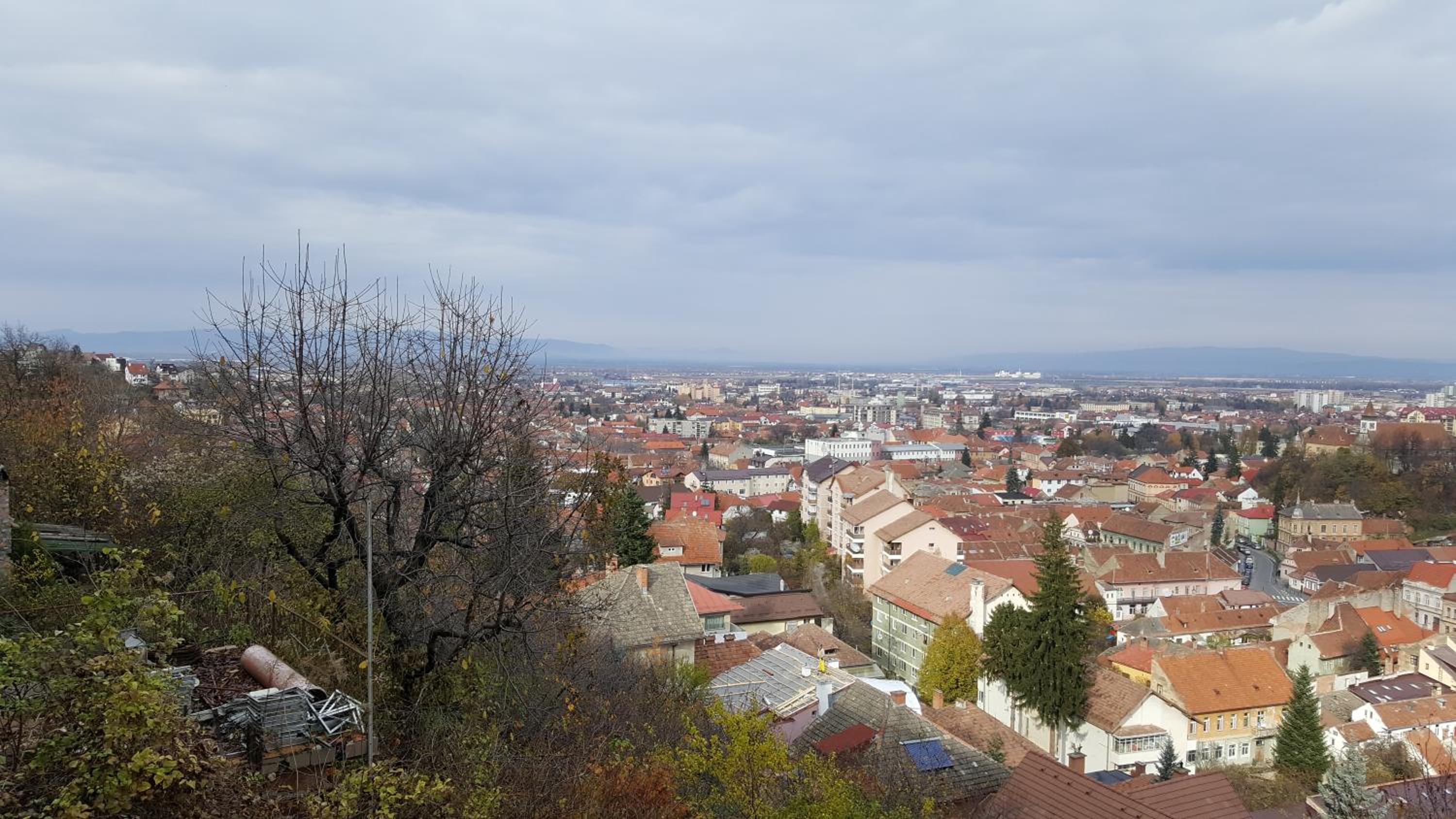 Grand View Apartment view 4