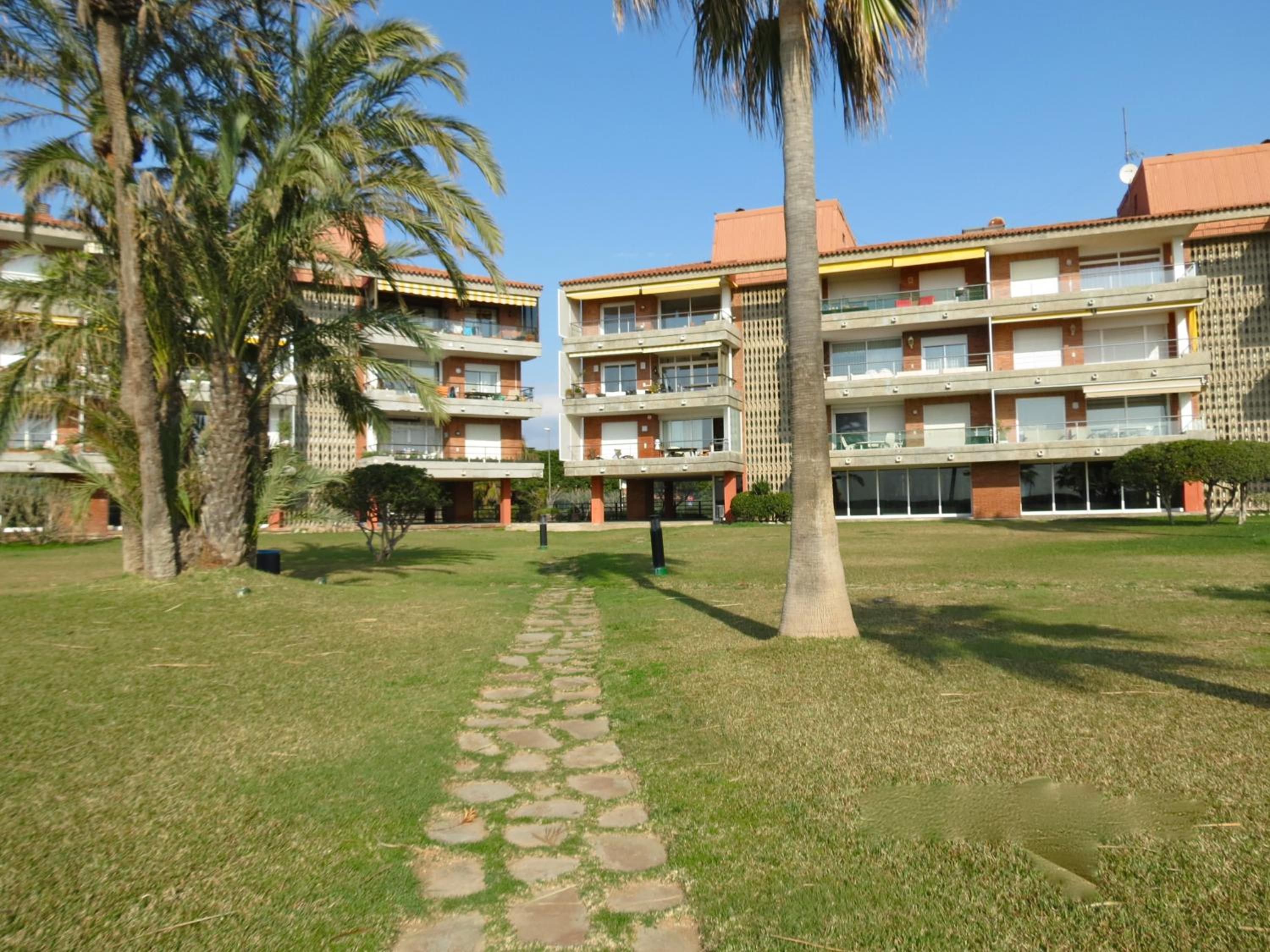 GAVA 2 BEACHFRONT PENTHOUSE