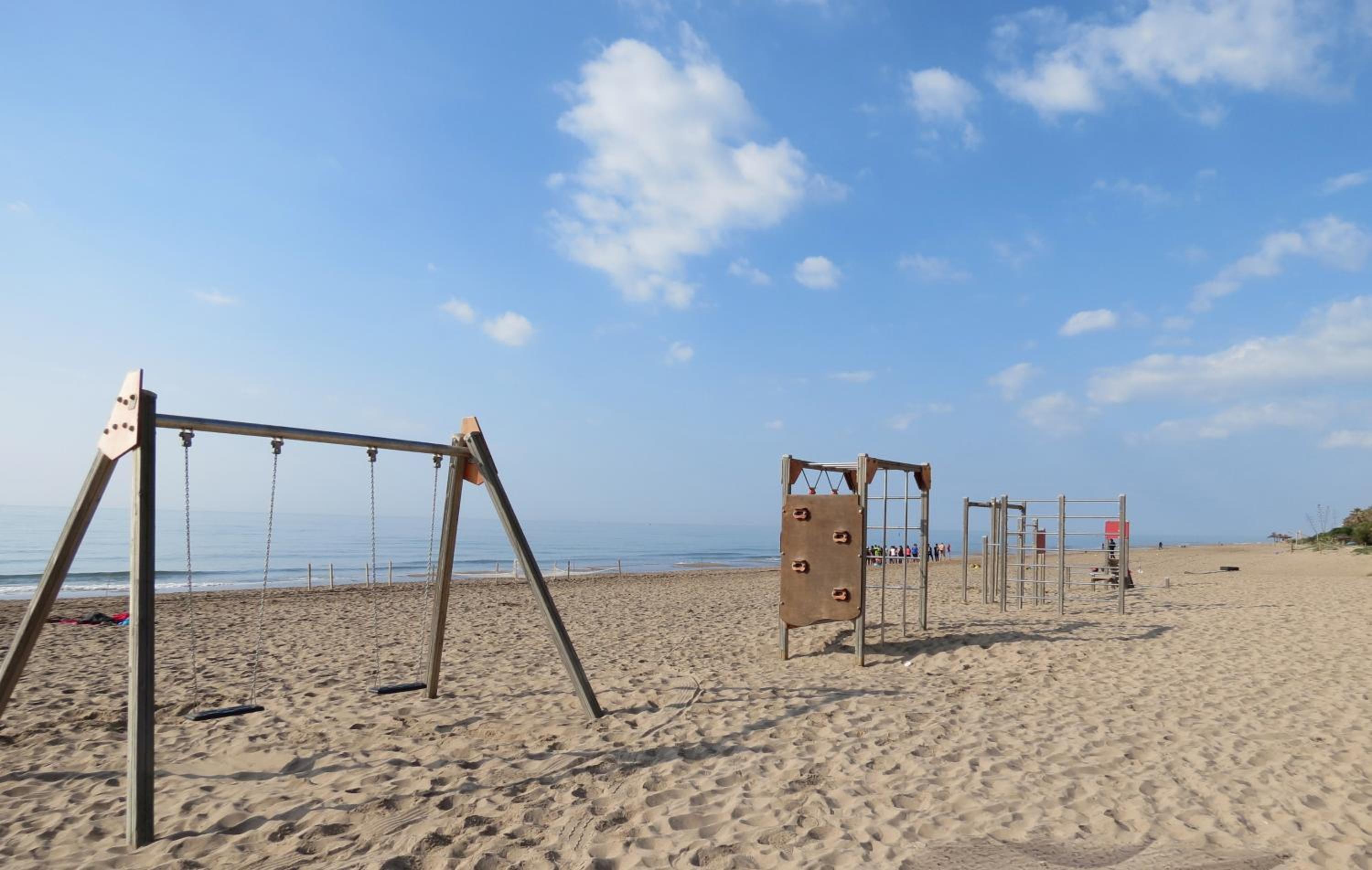 GAVA 2 BEACHFRONT PENTHOUSE