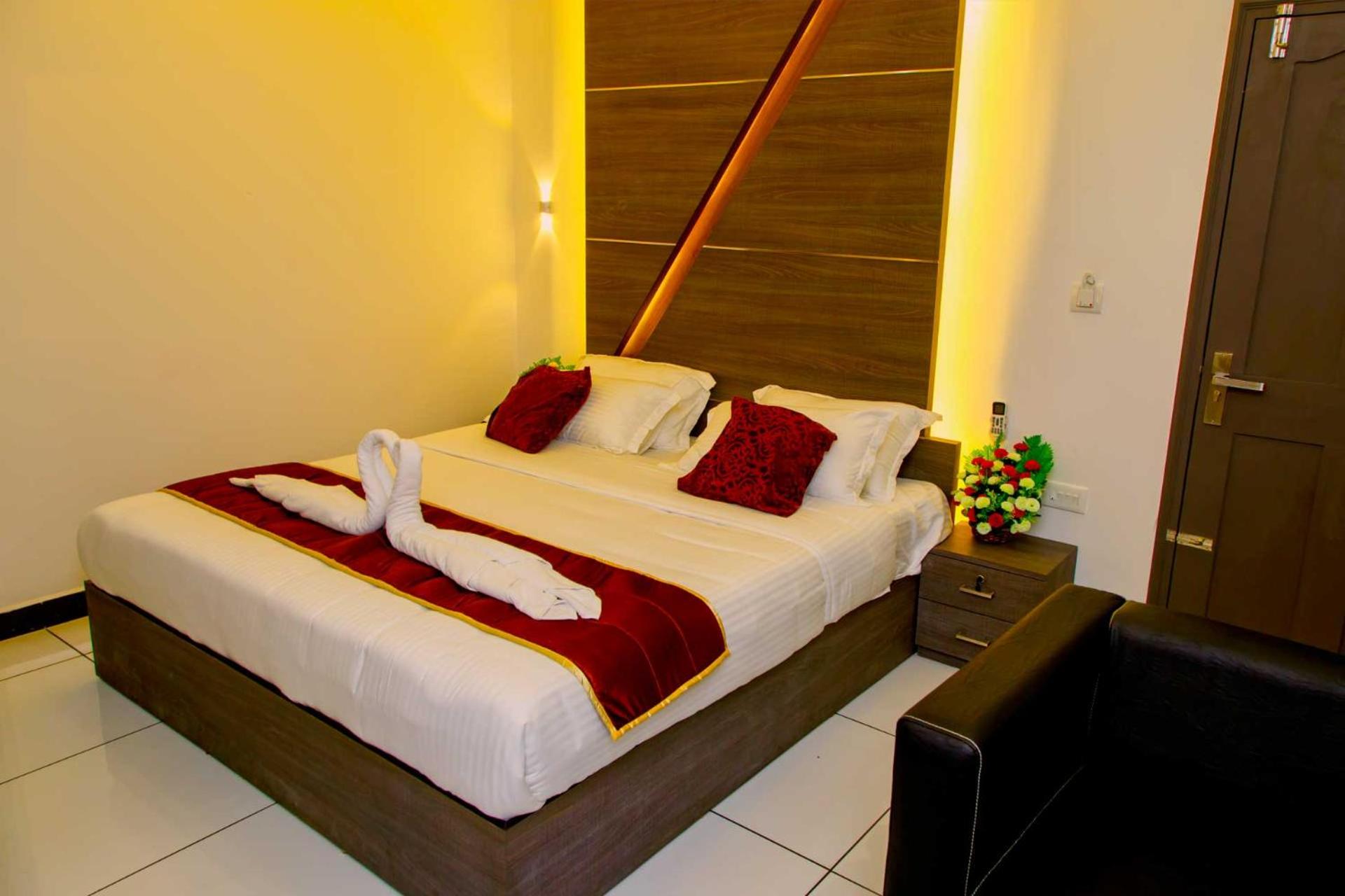 Palette Hill View Resorts Vagamon view 5