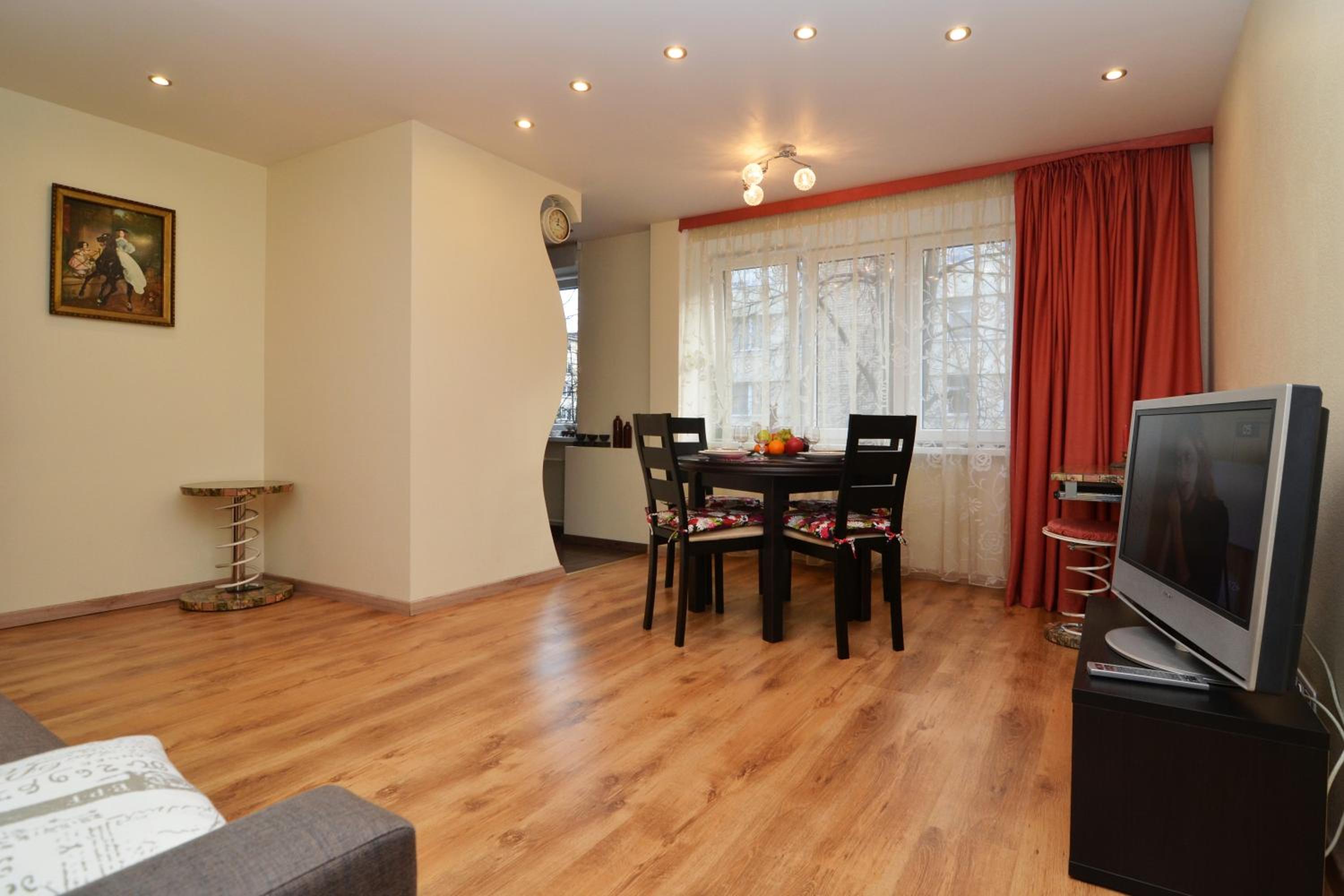 Tomsona Apartment Riga Center