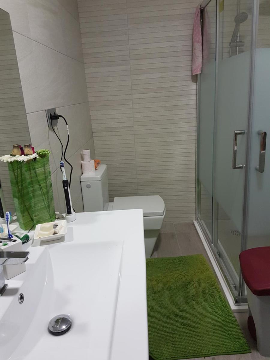 Habitación en Pozuelo de Alarcón photo 2