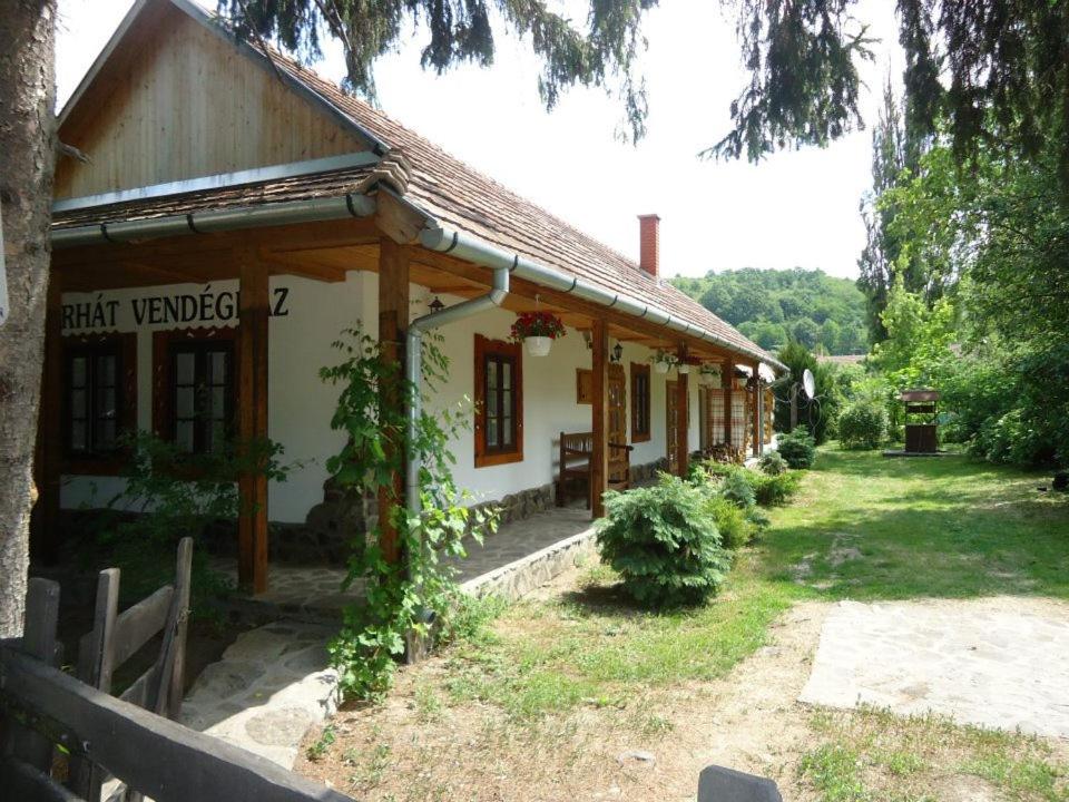 Photo 26