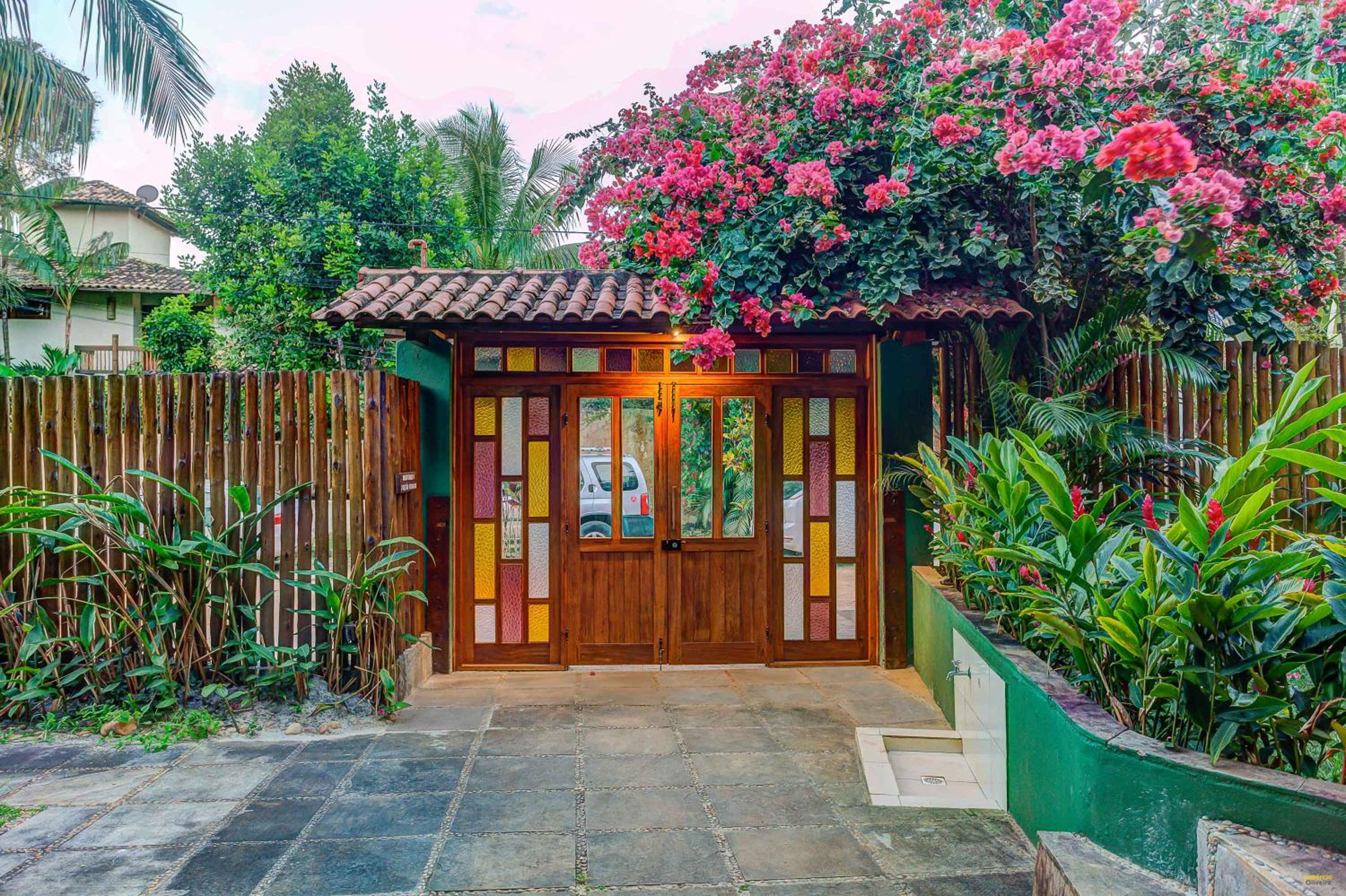 Hotel Pousada Vila dos Passaros - Image 1