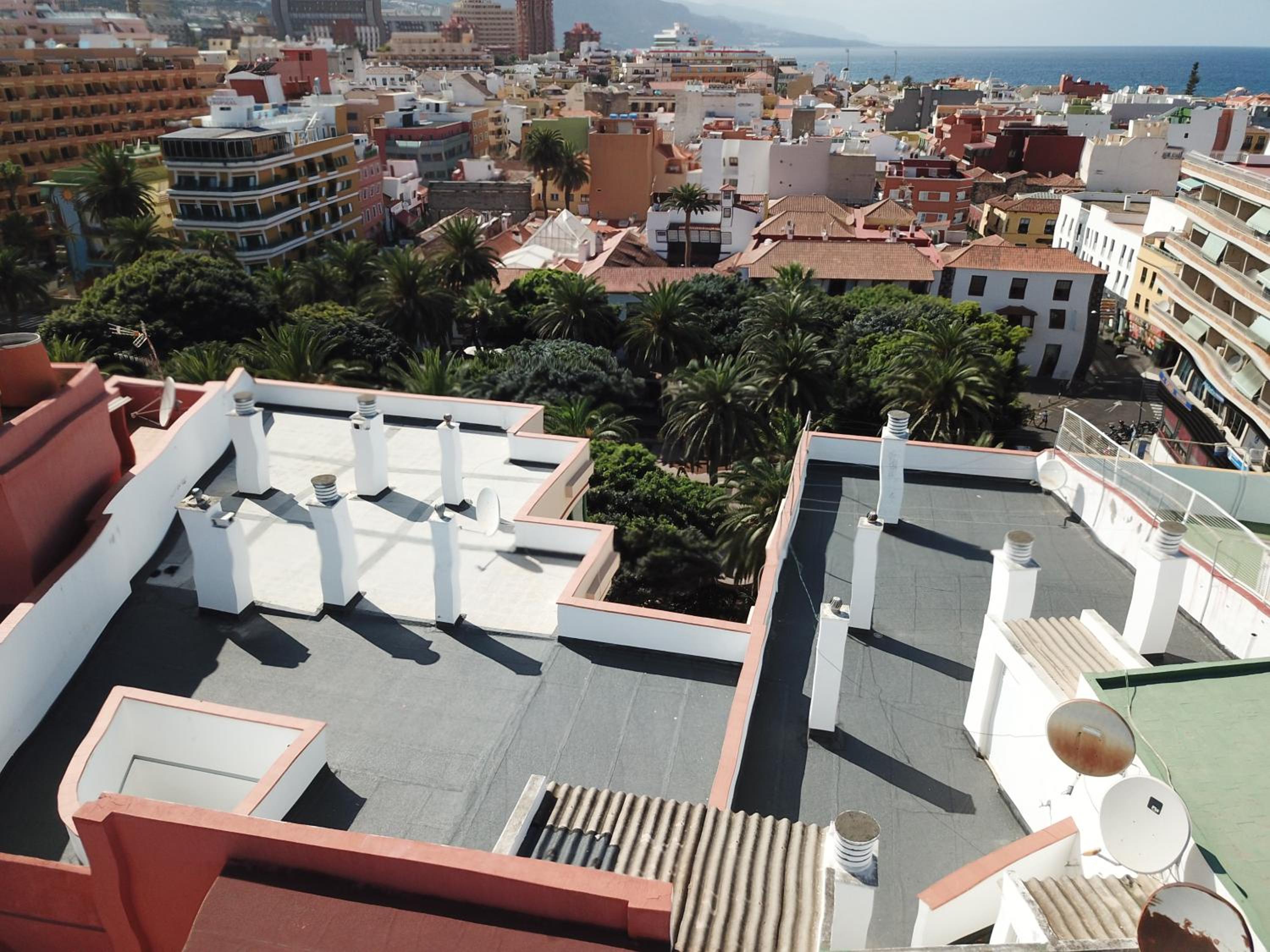Superior Studio with Balcony view 3