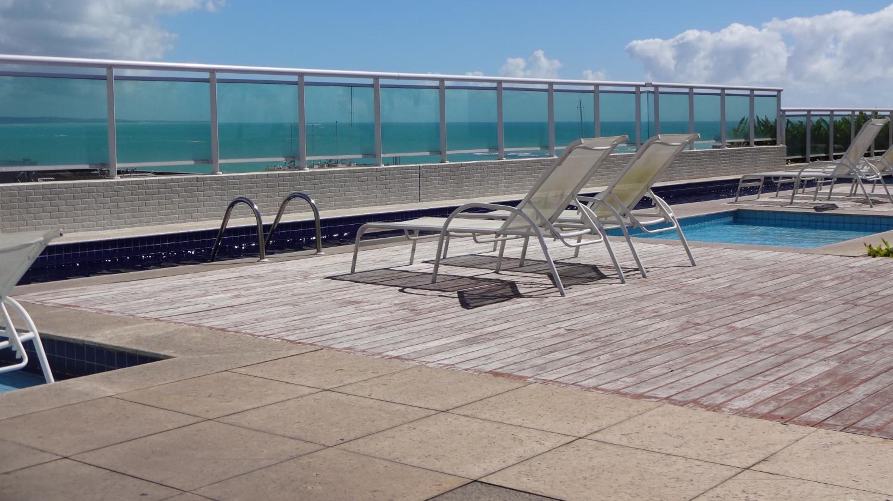 Apartamento beira mar por temporada - Maceió
