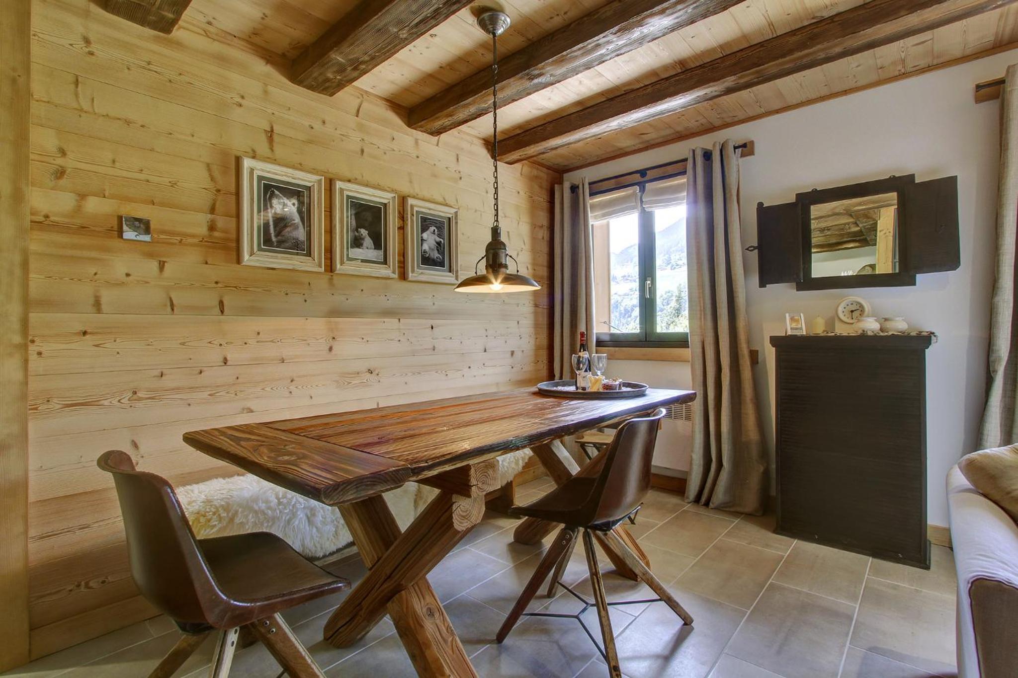 L'Ours Blanc Lodge view 5